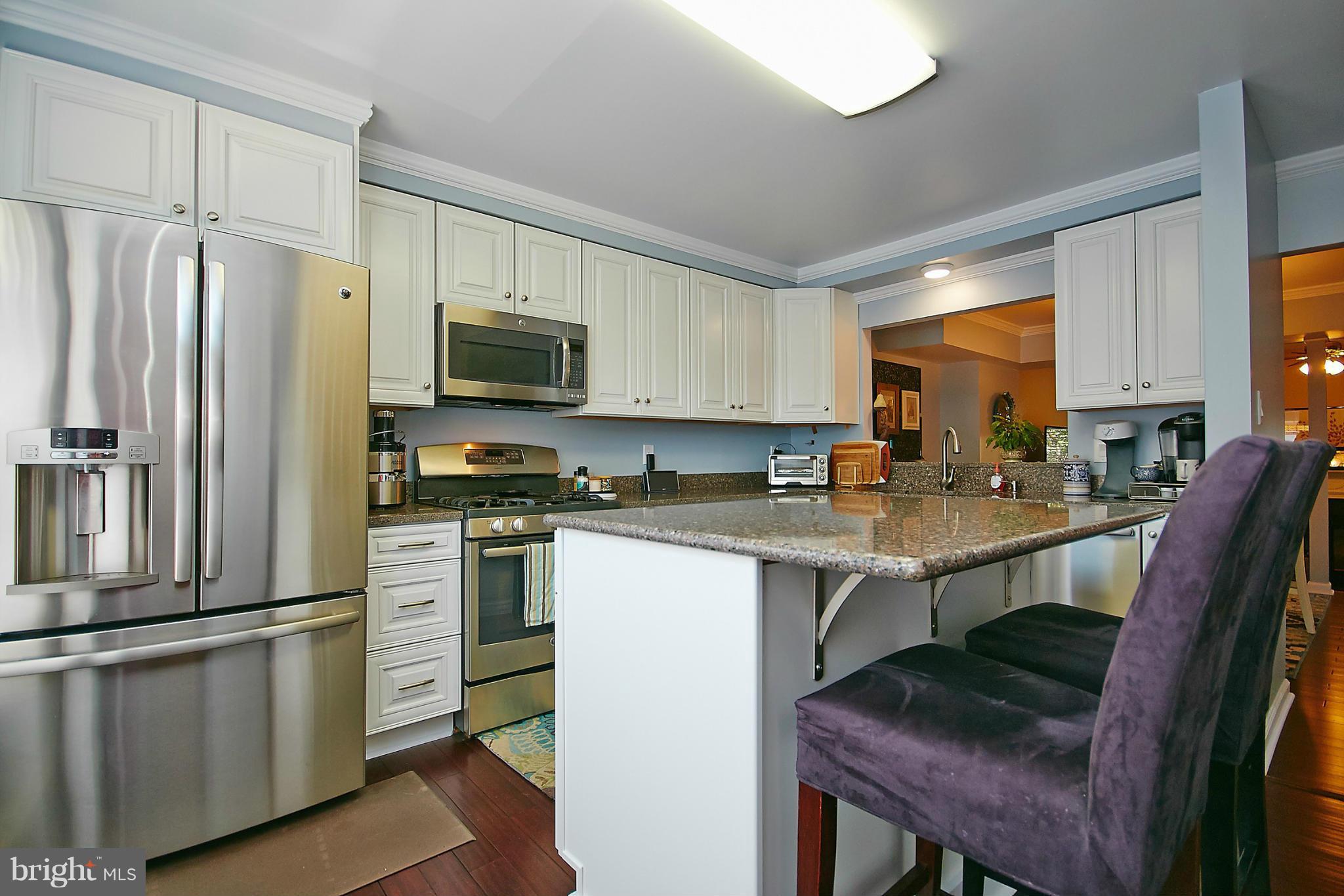 PINECREST - Residential