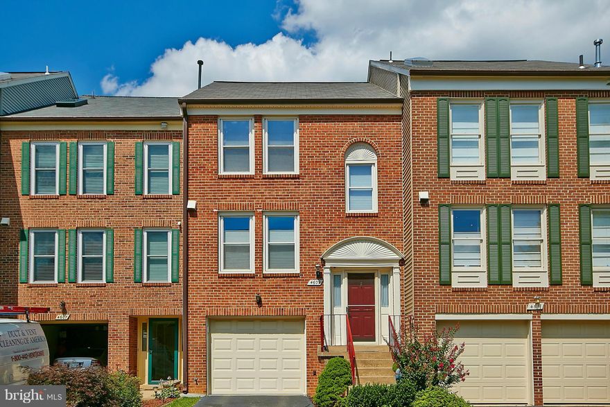 OVER 40K IN RECENT UPGRADES! Turn key beautiful home in desirable golf community. Updates galore..new kitchen cabinetry, quartz counters, bamboo hardwood, fresh paint, new bath vanites, new tile floors, new carpet upstairs. Beautiful & relaxing outdoor patio and large fenced yard. Fully finished walk out w full bath can be used as 3rd bedroom.Close to major routes & metro Express to Pentagon.