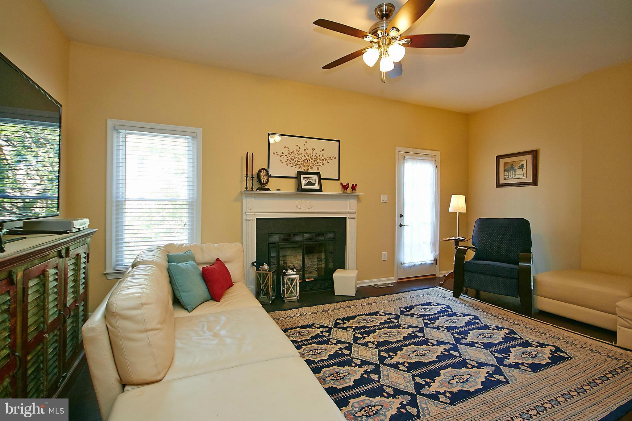 PINECREST - Residential