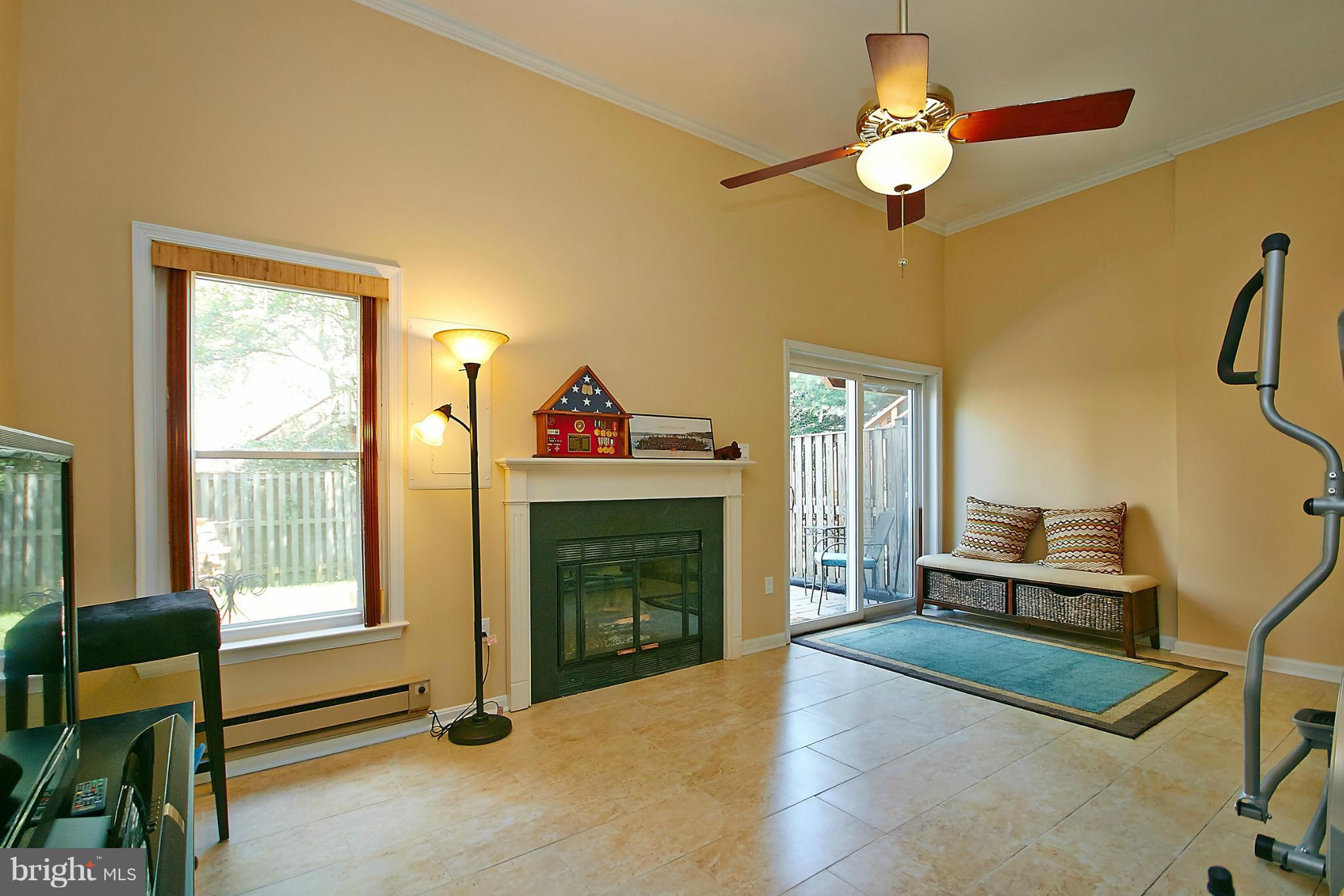 PINECREST - Residential