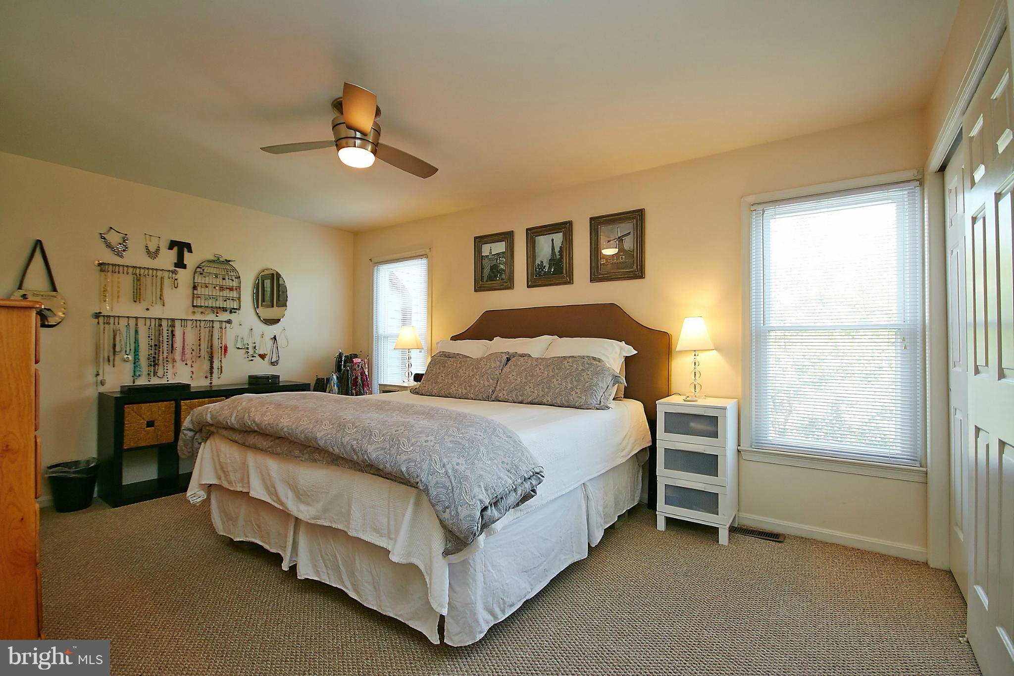 PINECREST - Residential