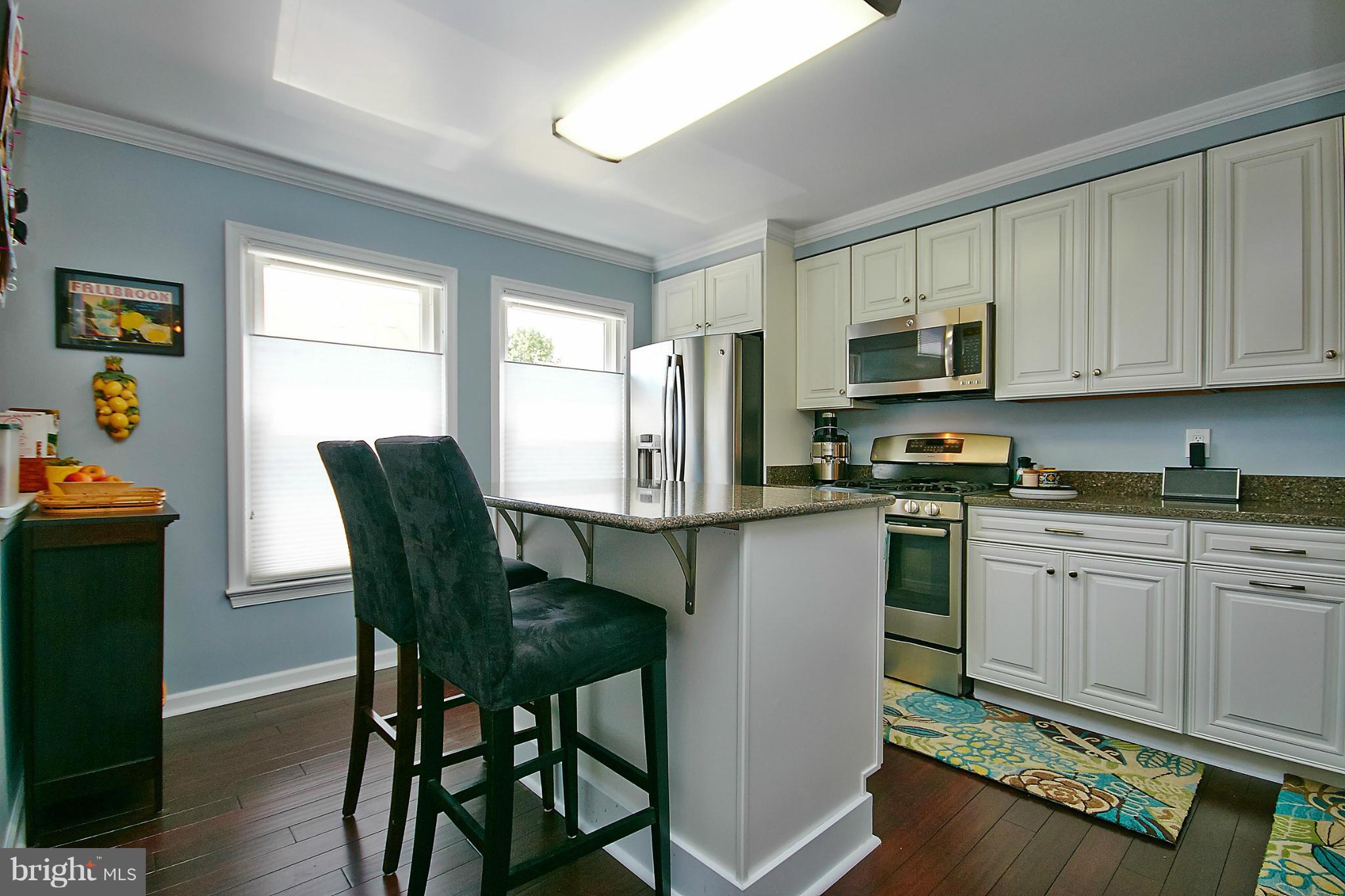 PINECREST - Residential