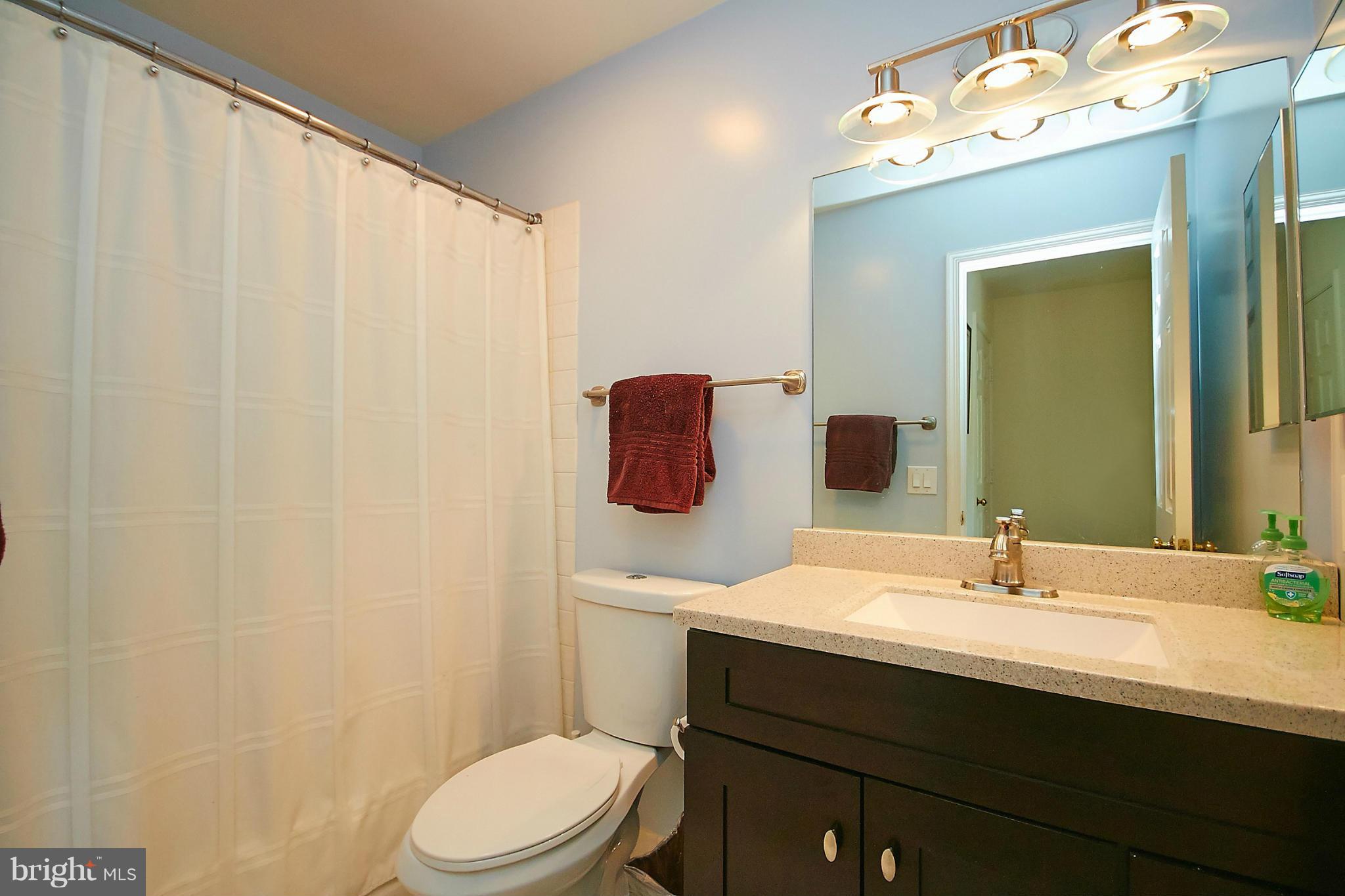 PINECREST - Residential