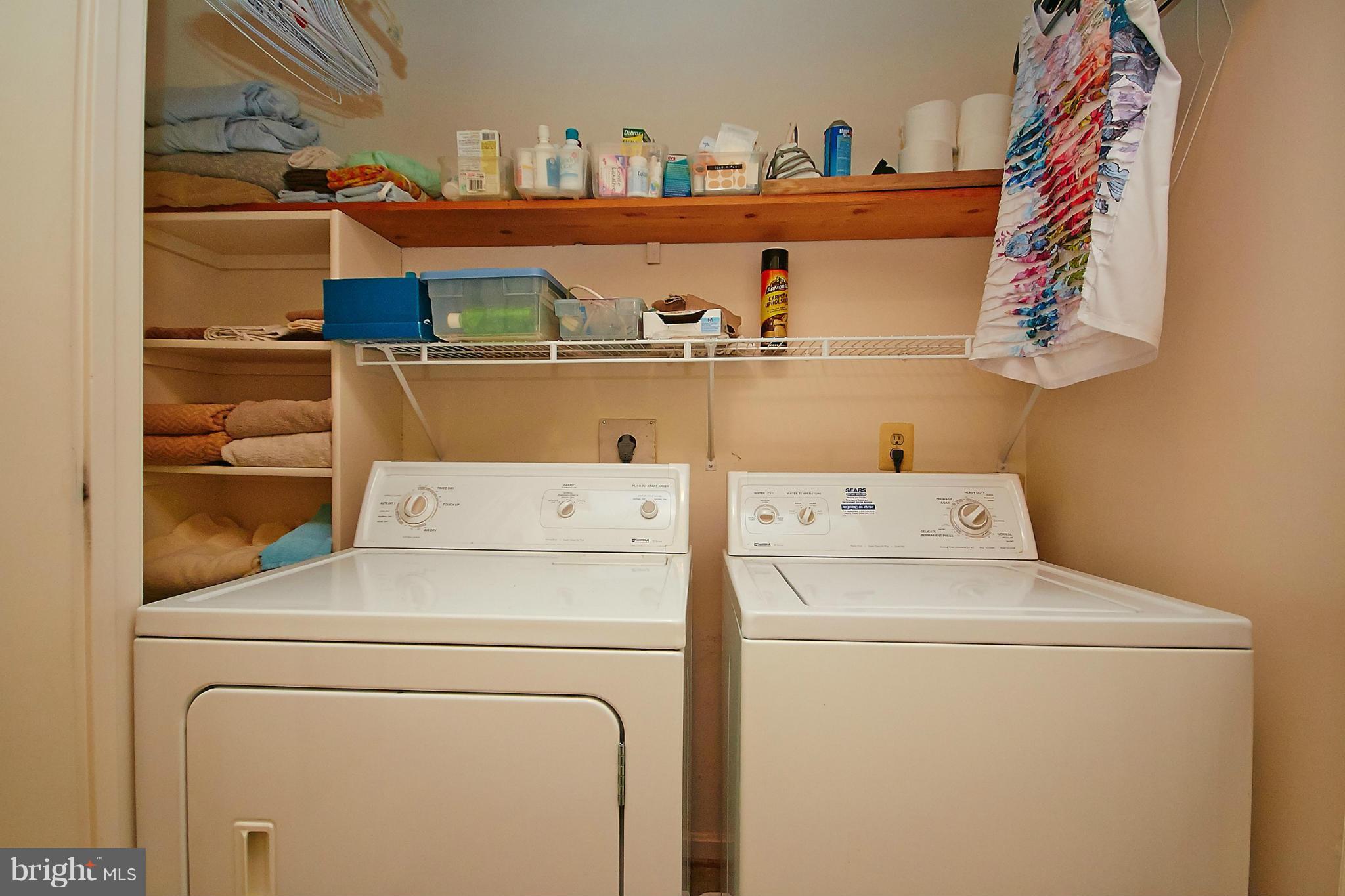 PINECREST - Residential