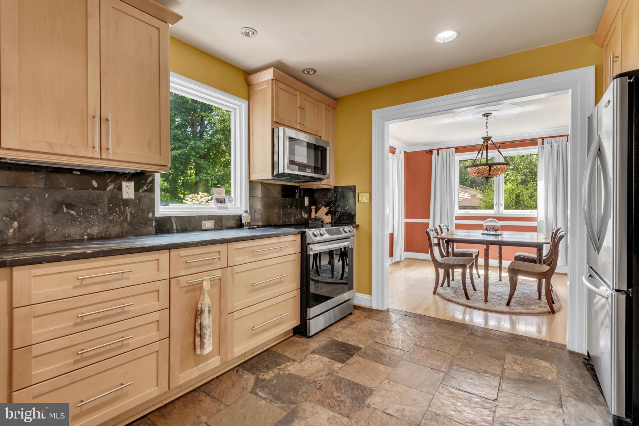 TANTALLON ON THE POTOMAC - Residential