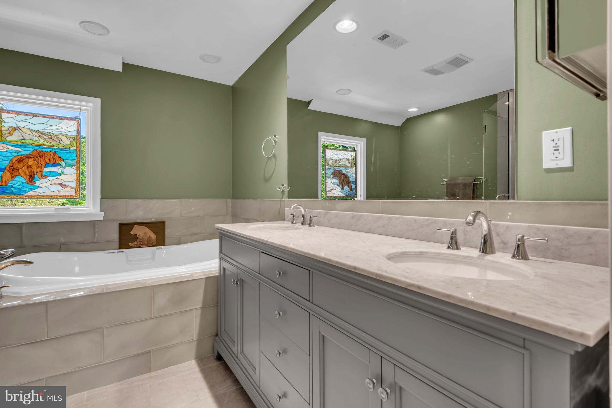 TANTALLON ON THE POTOMAC - Residential