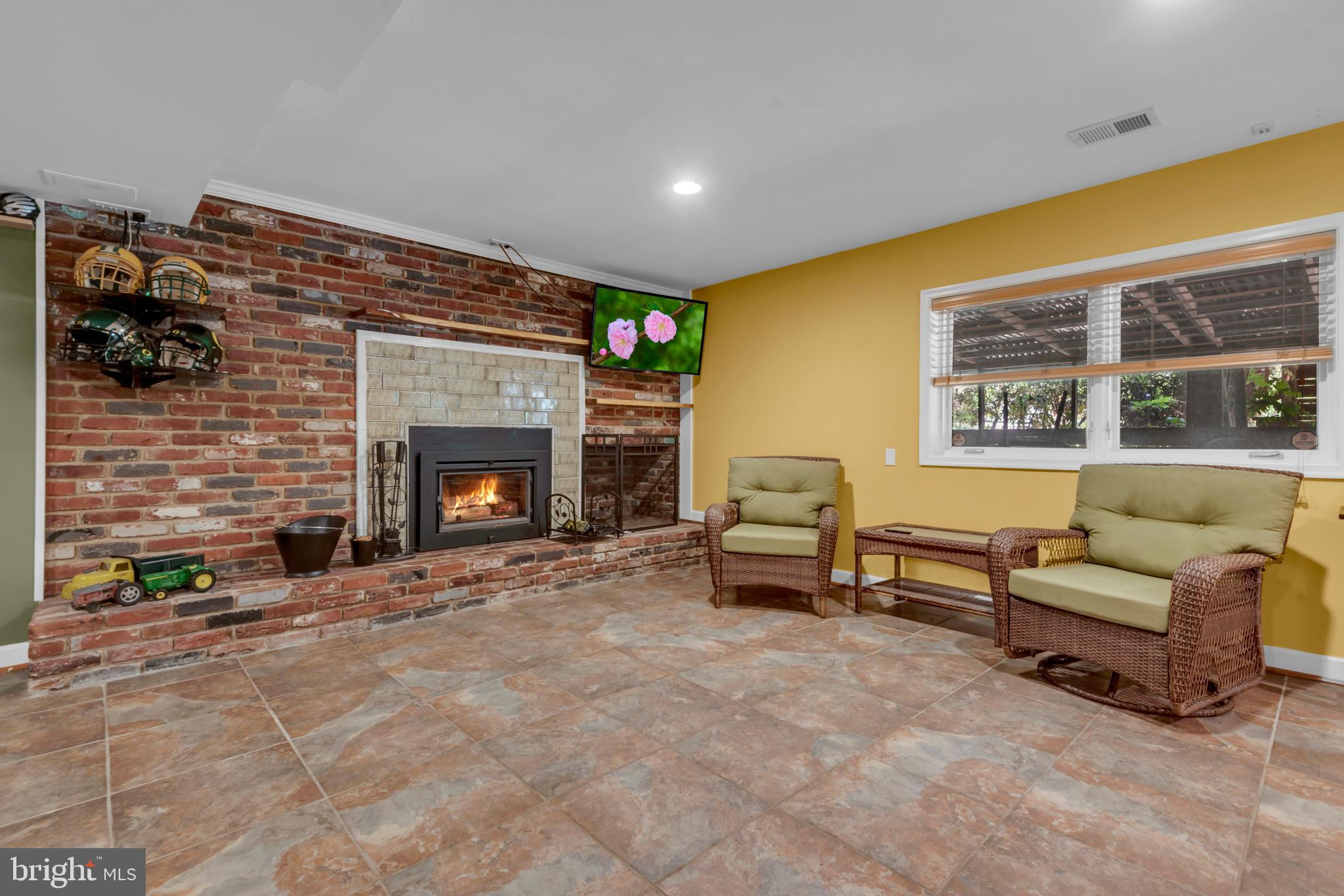 TANTALLON ON THE POTOMAC - Residential