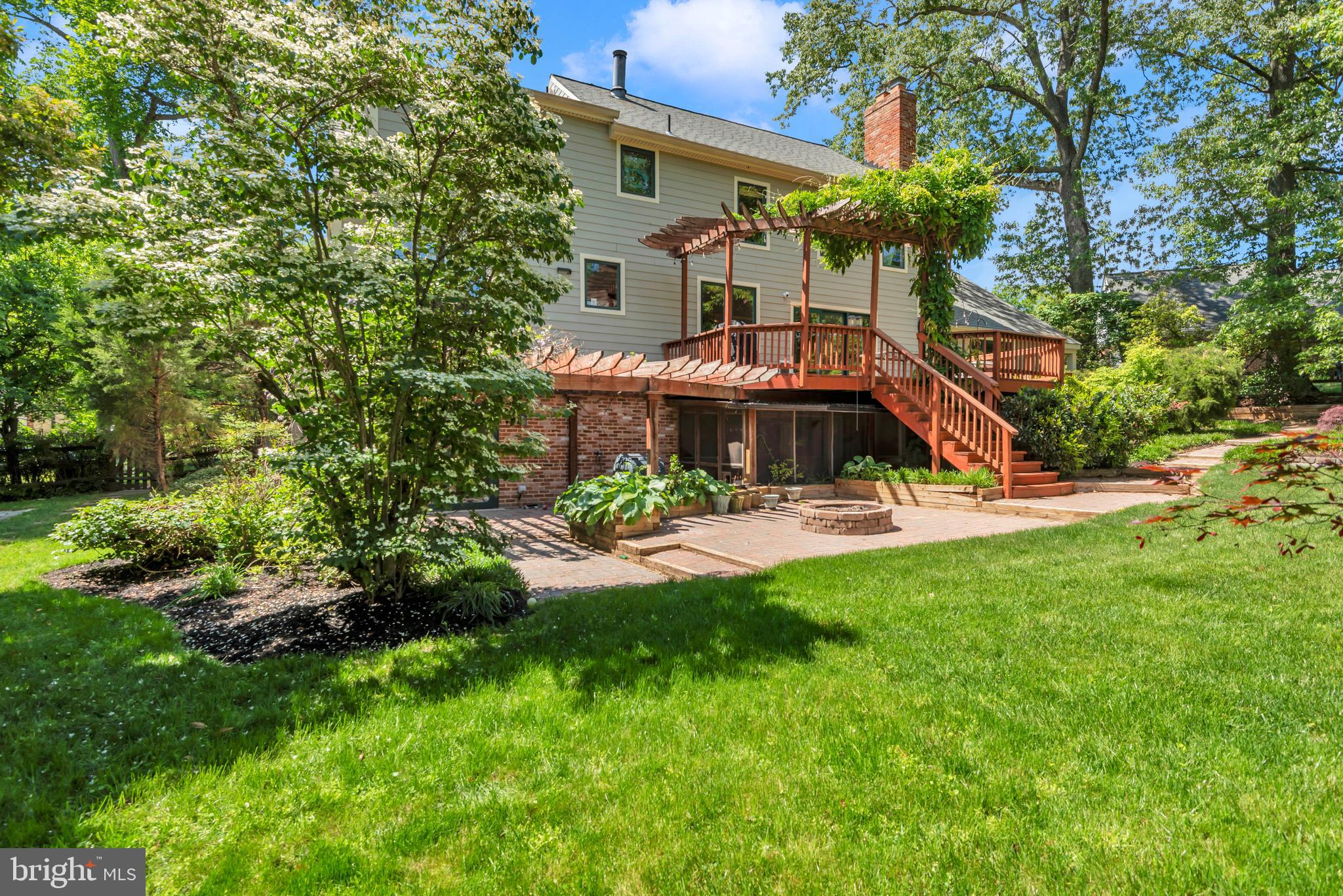 TANTALLON ON THE POTOMAC - Residential