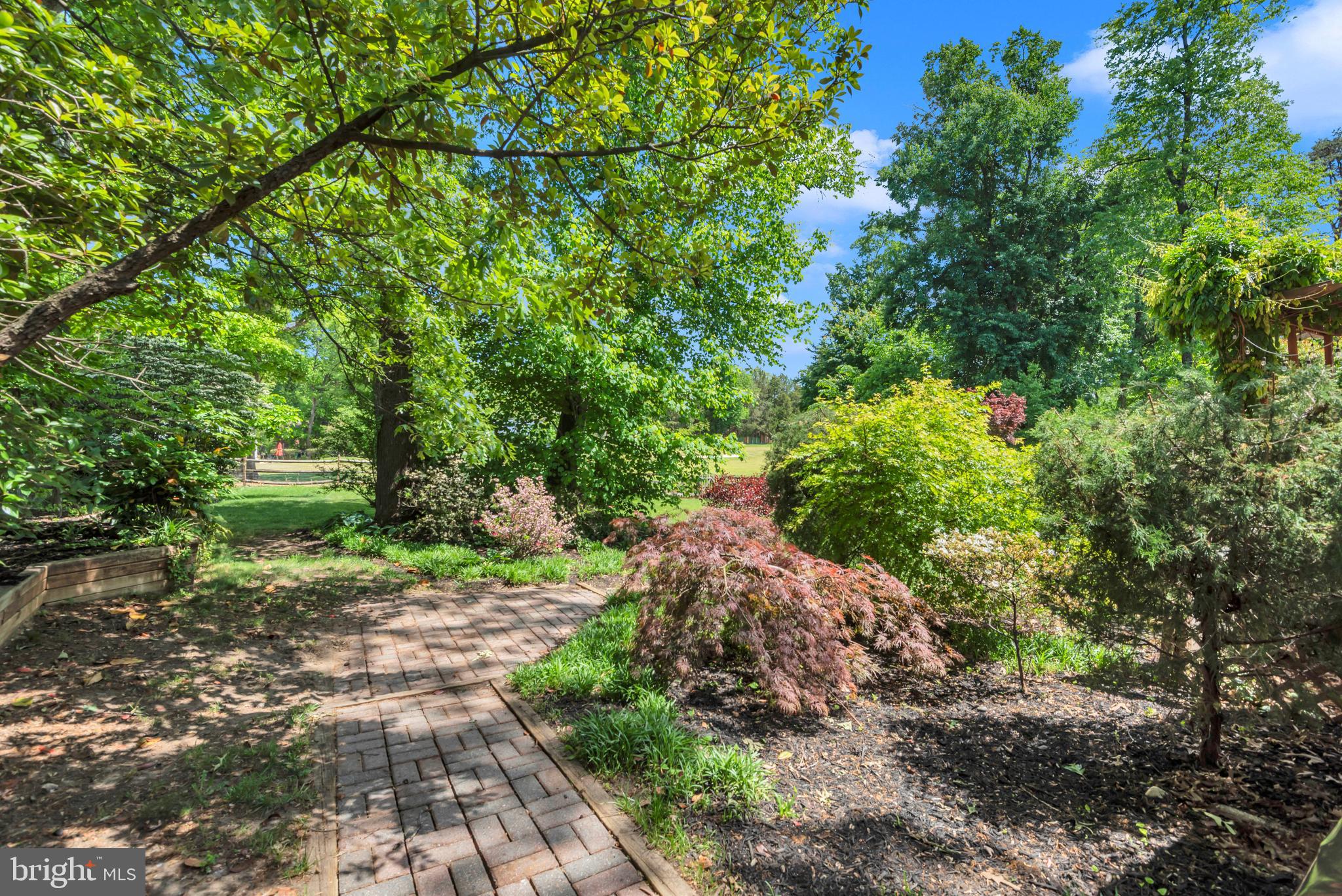 TANTALLON ON THE POTOMAC - Residential