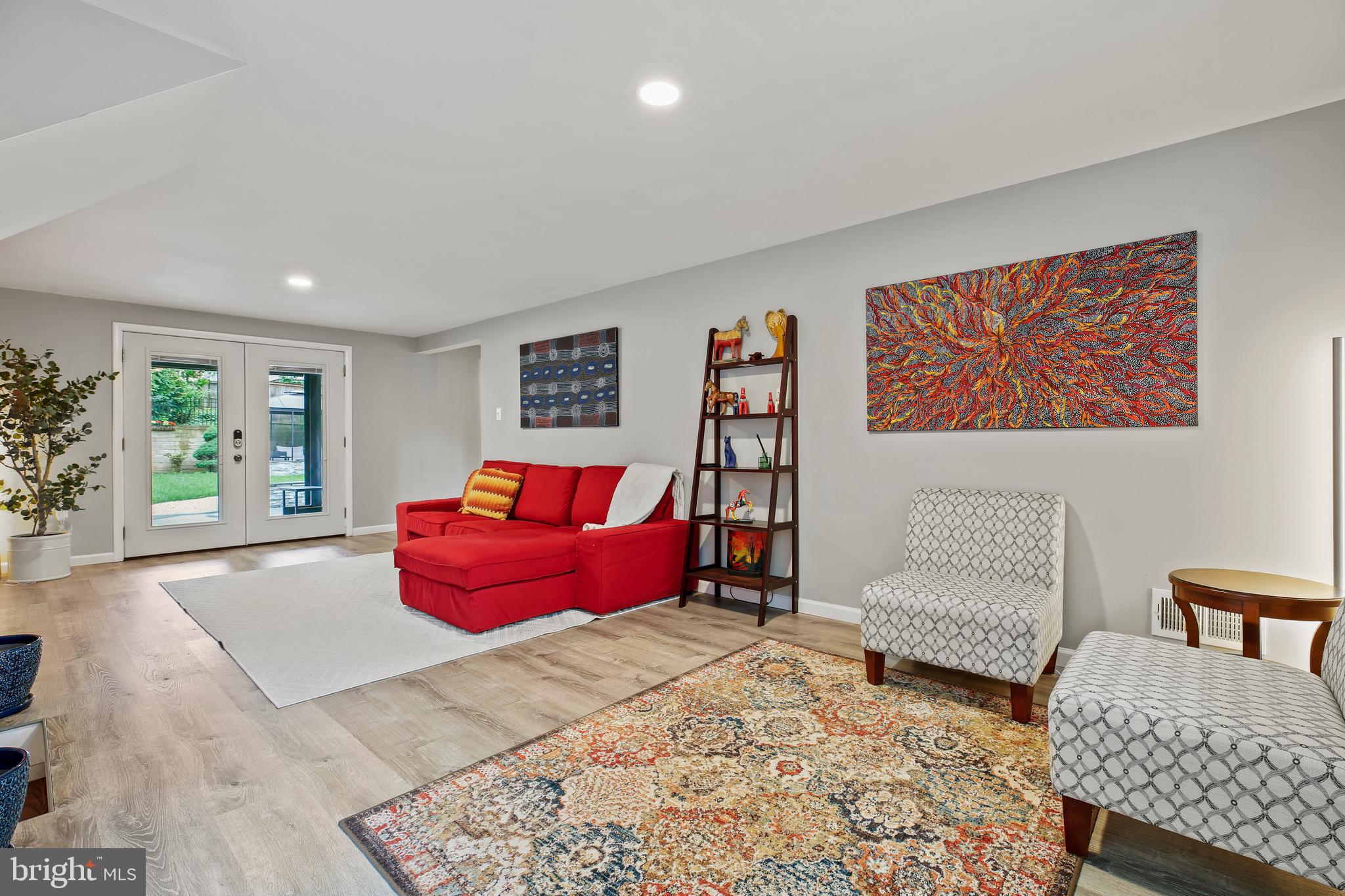 BRADMOOR - Residential Lease