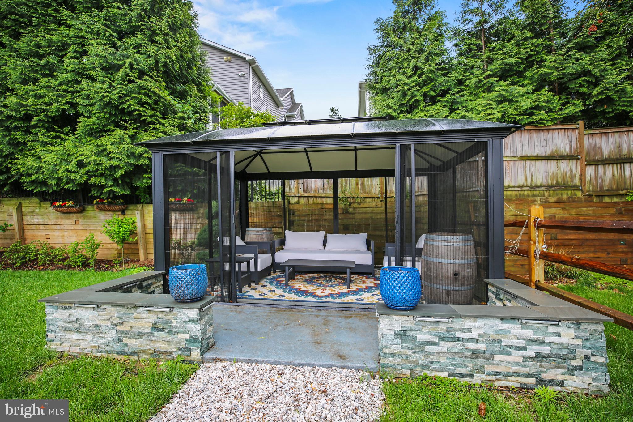 BRADMOOR - Residential Lease