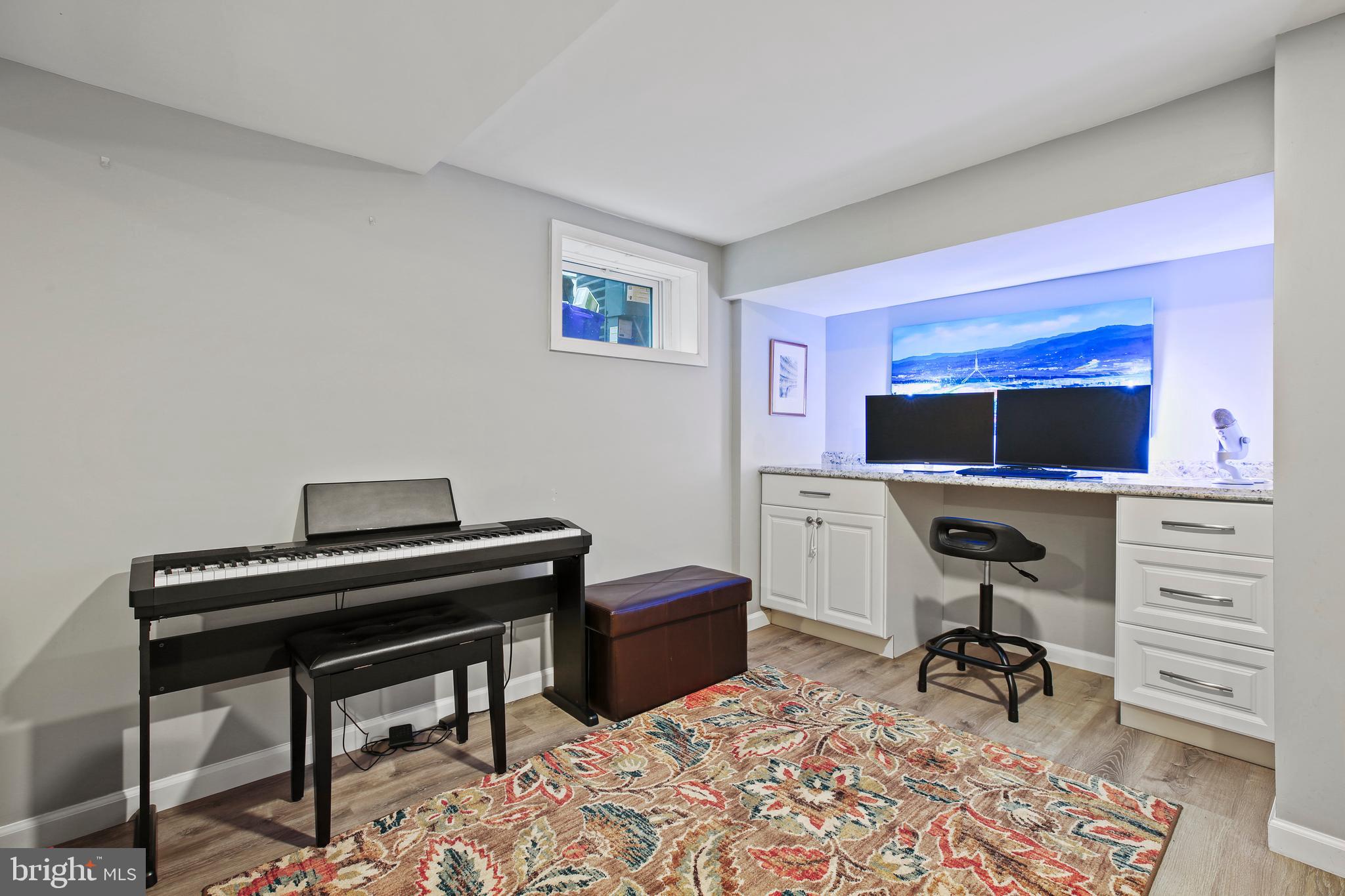 BRADMOOR - Residential Lease