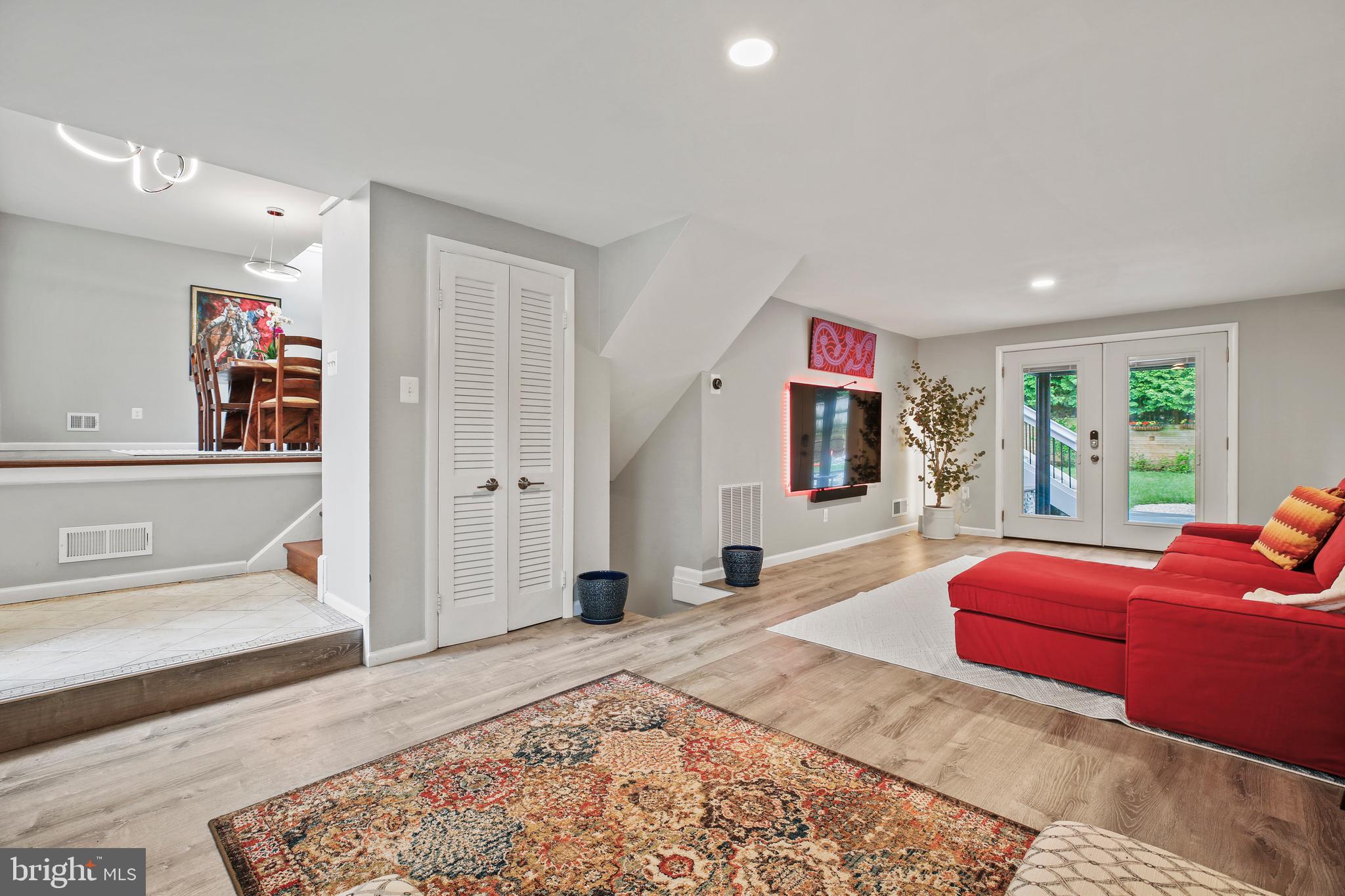 BRADMOOR - Residential Lease