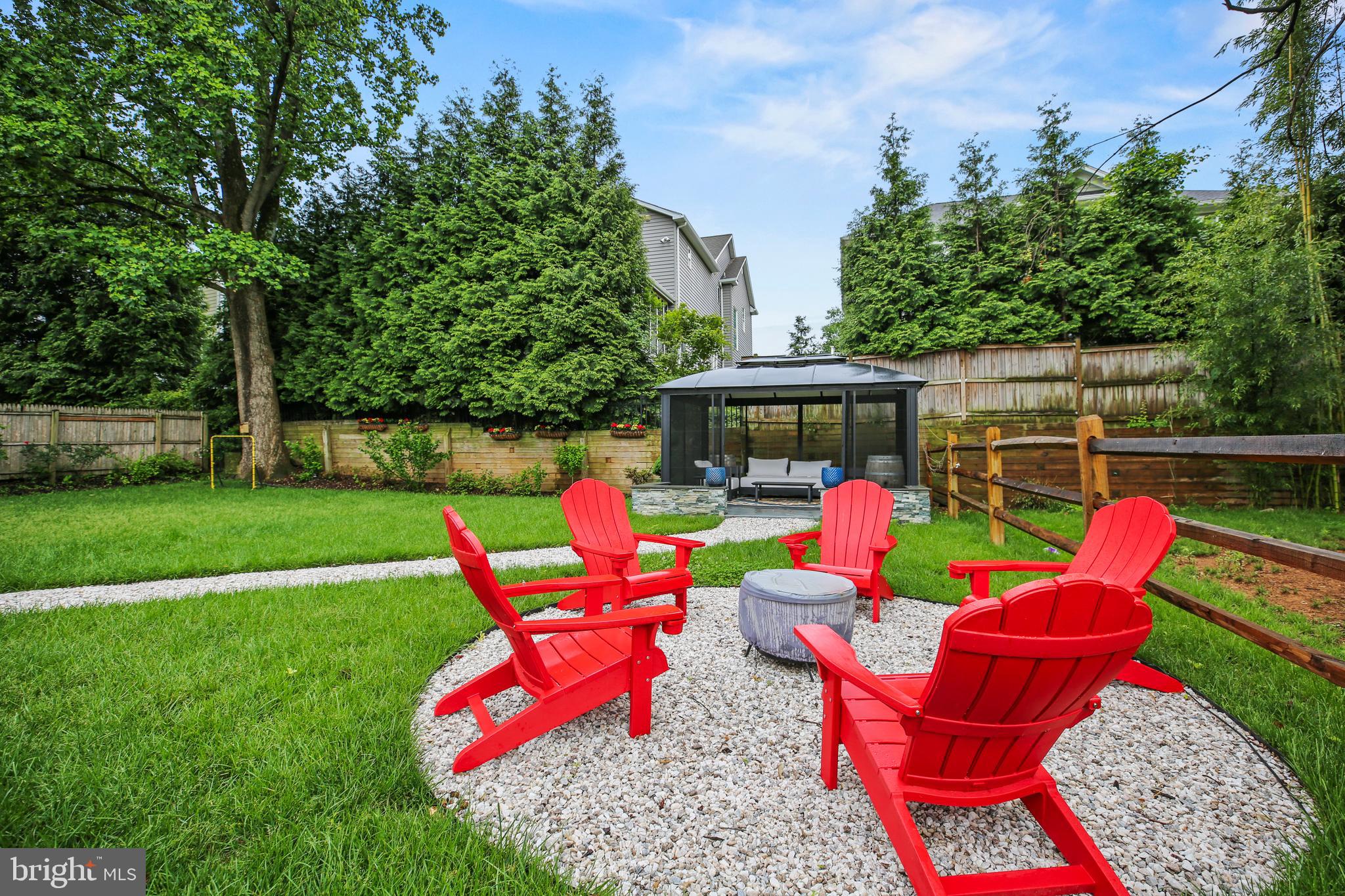 BRADMOOR - Residential Lease