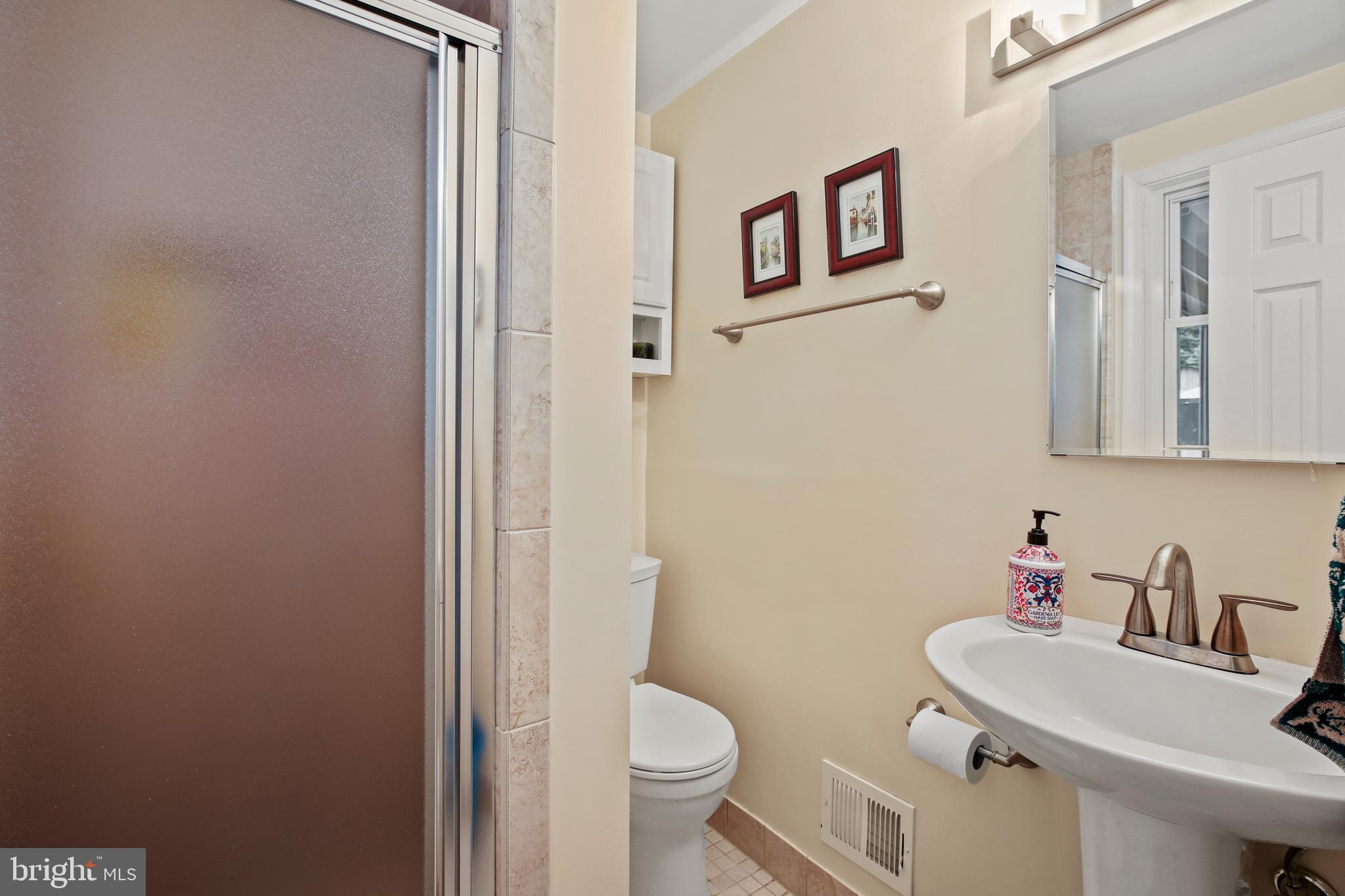 BRADMOOR - Residential Lease