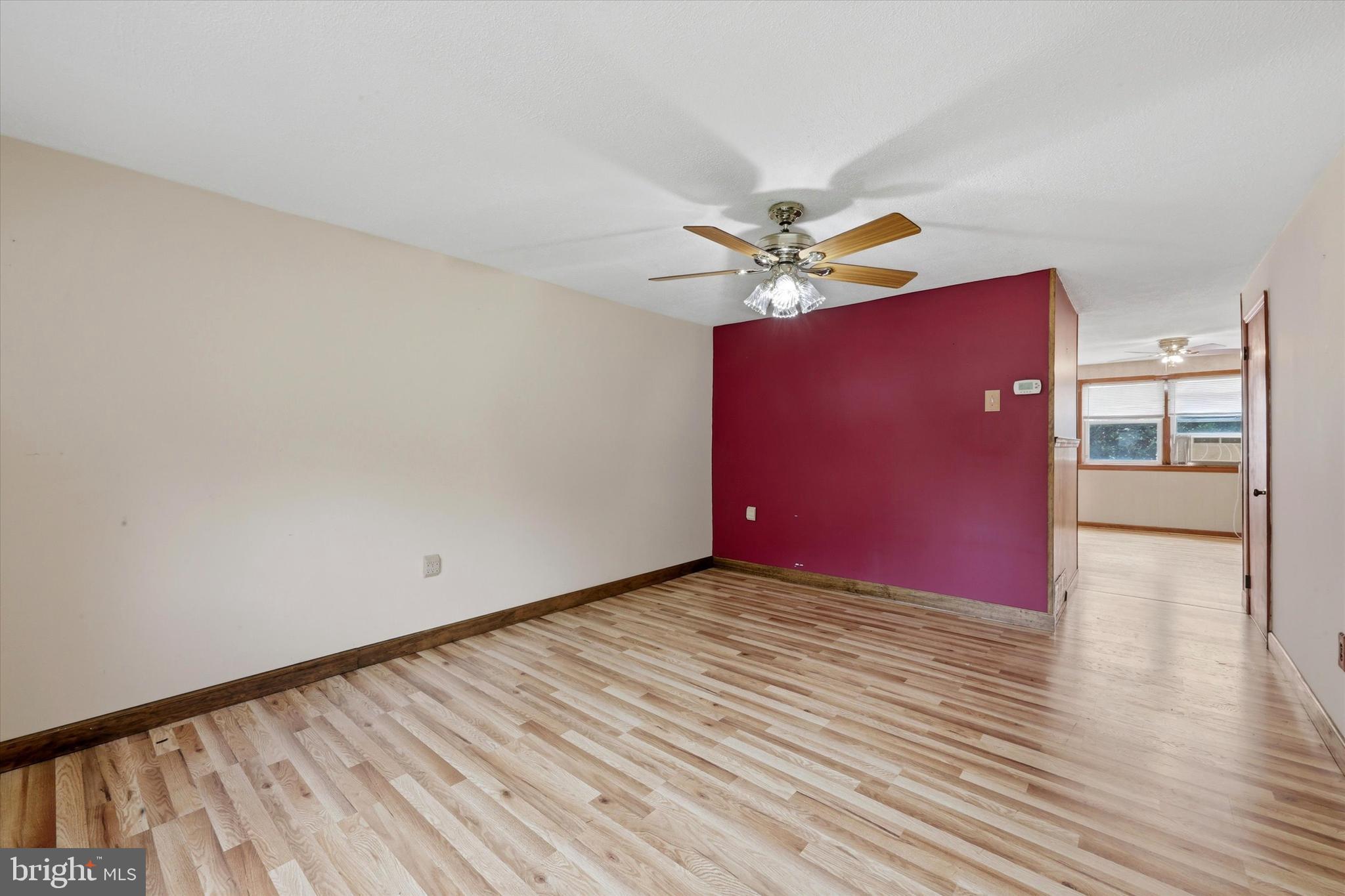 1366 MAPLE AVENUE