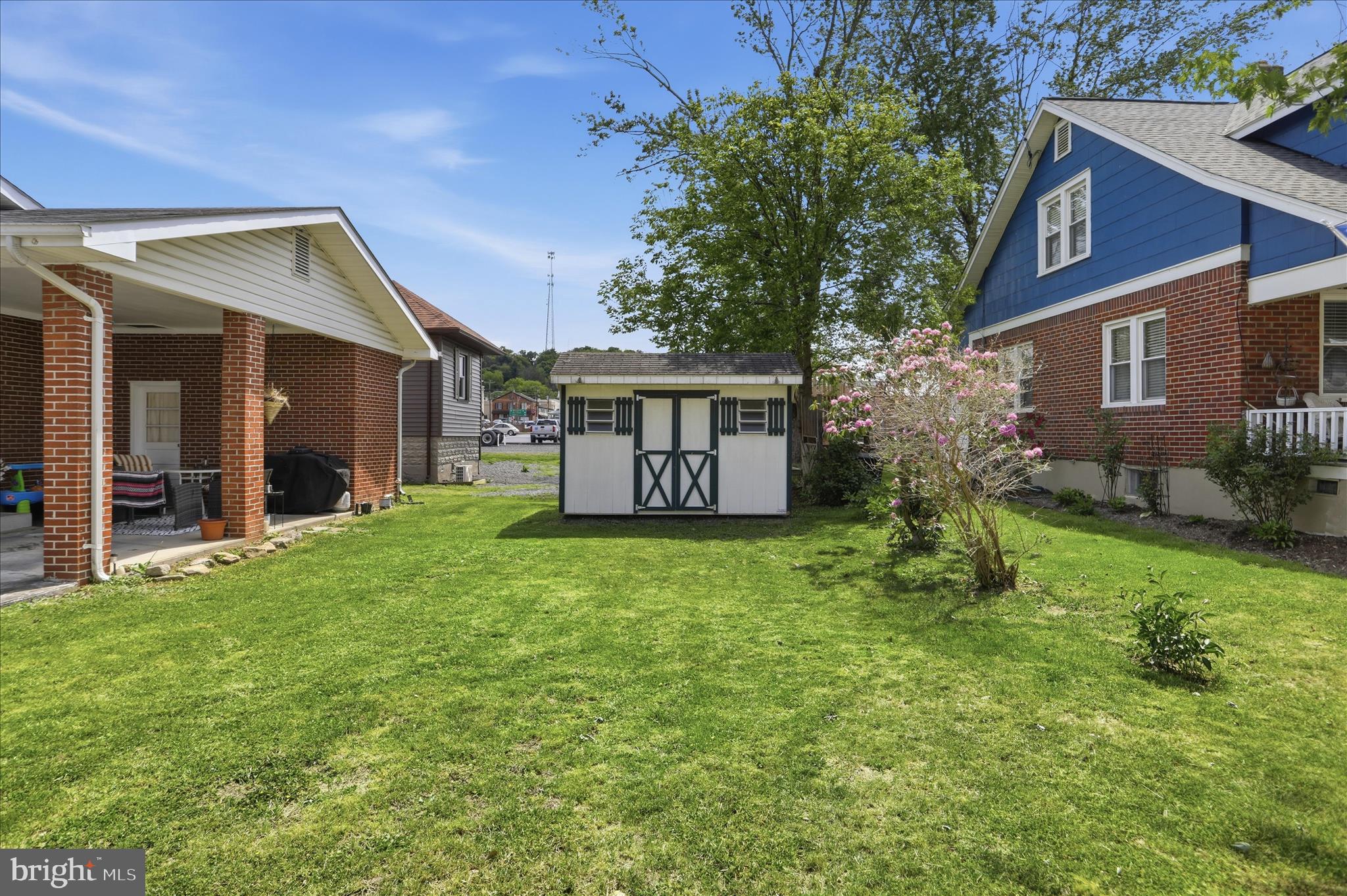 TOWN OF ROMNEY - Residential