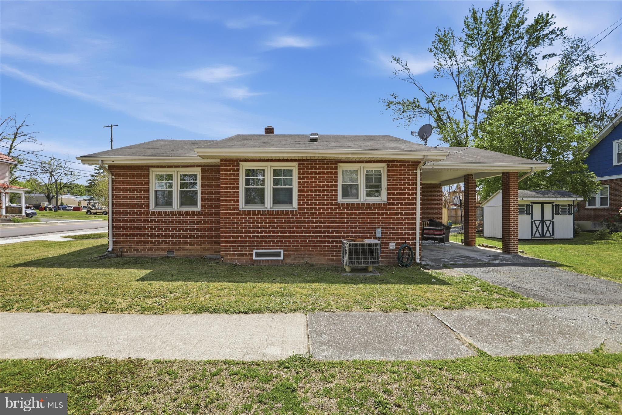 TOWN OF ROMNEY - Residential