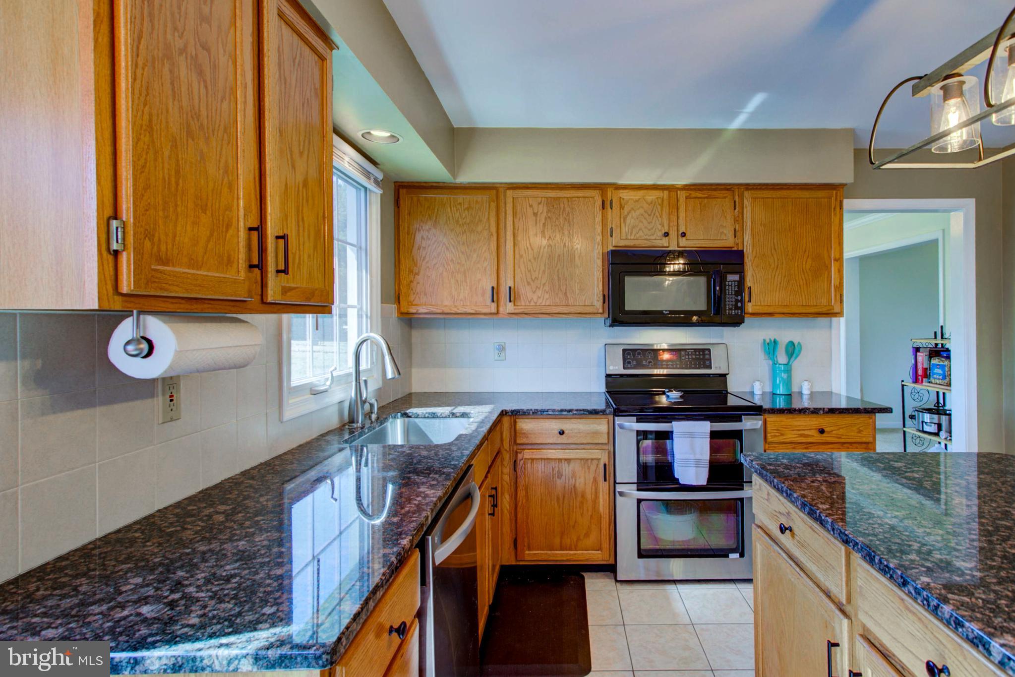 CROSS CREEK - Residential