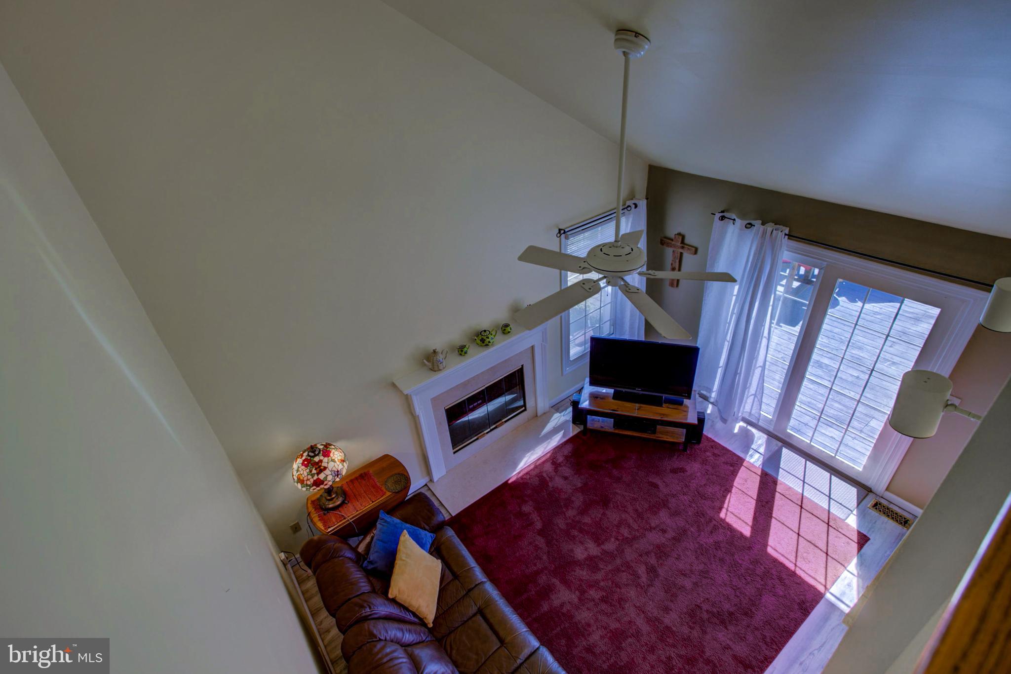 CROSS CREEK - Residential