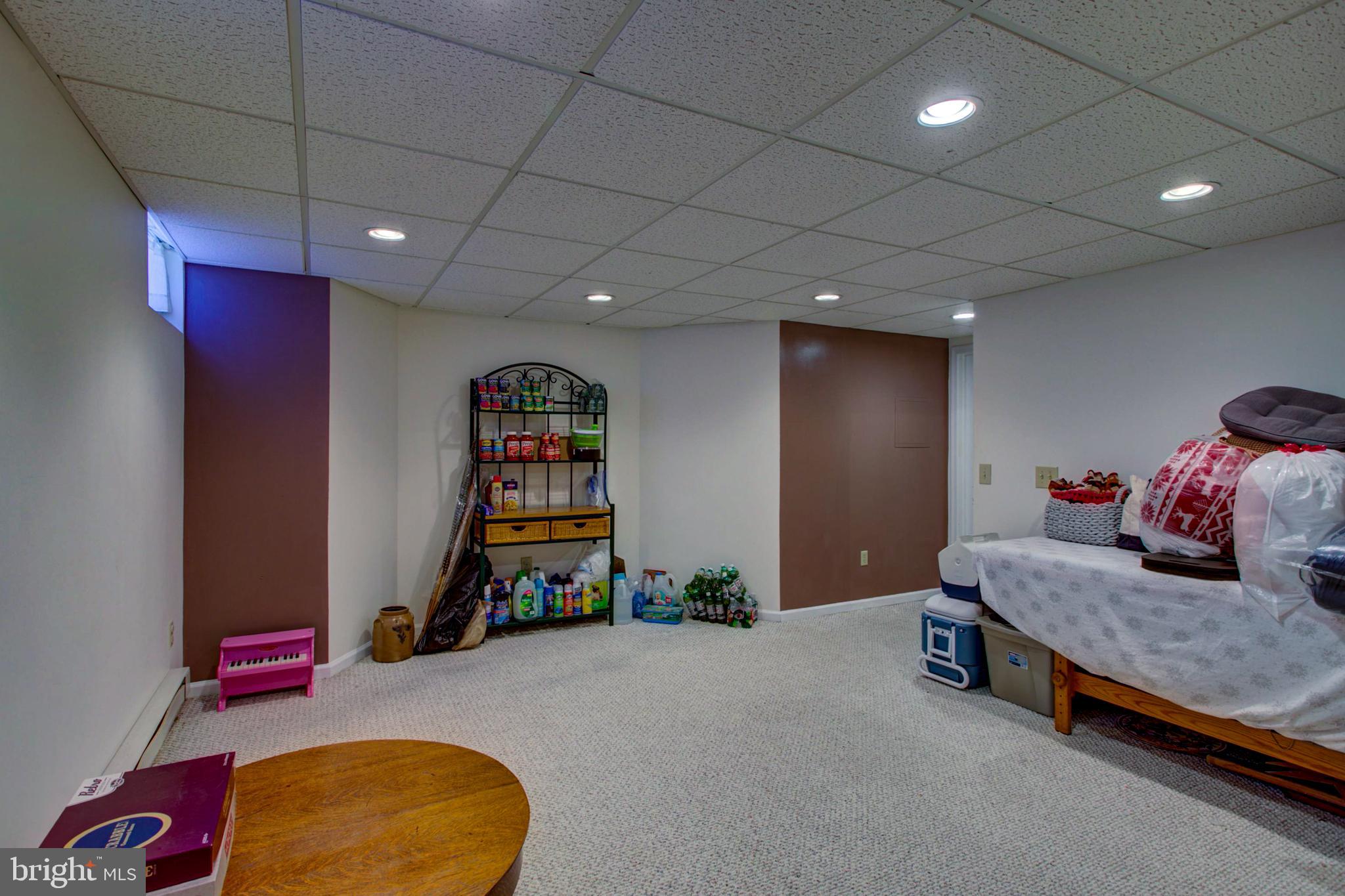 CROSS CREEK - Residential