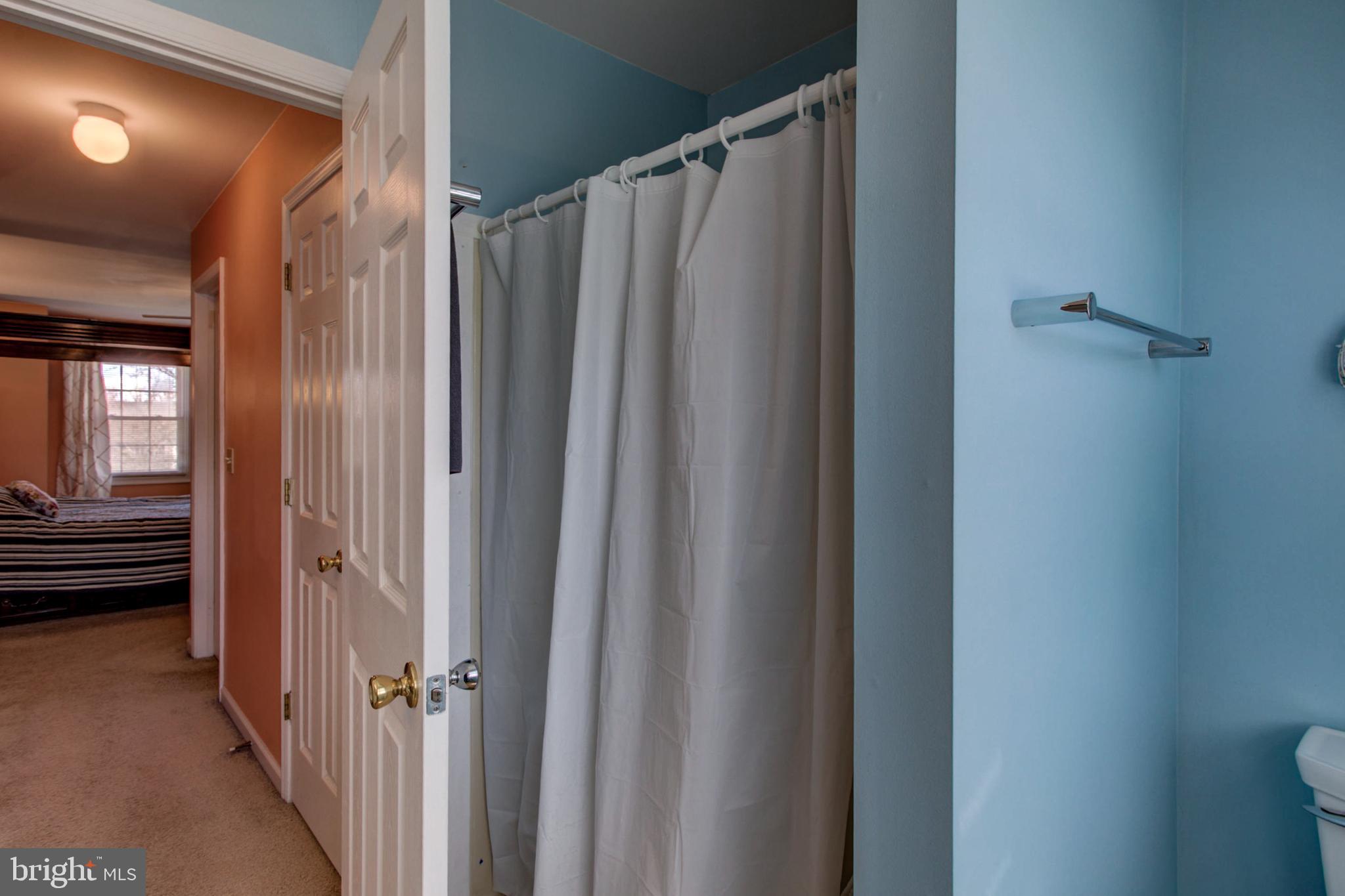 CROSS CREEK - Residential