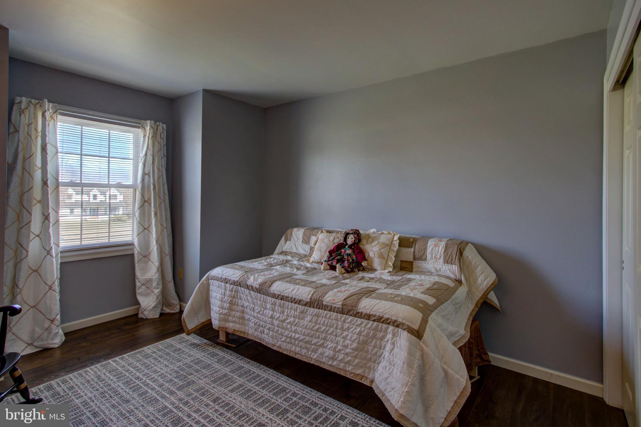 CROSS CREEK - Residential