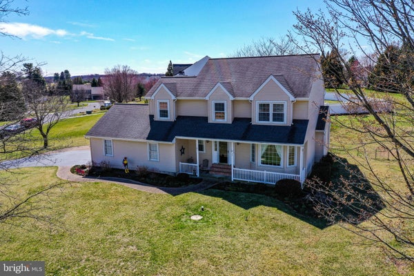 19 PONDS END DR, DOWNINGTOWN, PA 19335 - Image 82e06adc1d00adf6b7b05f33ddbc131f/730109562