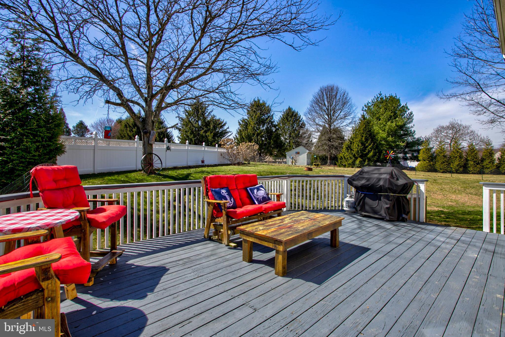 CROSS CREEK - Residential