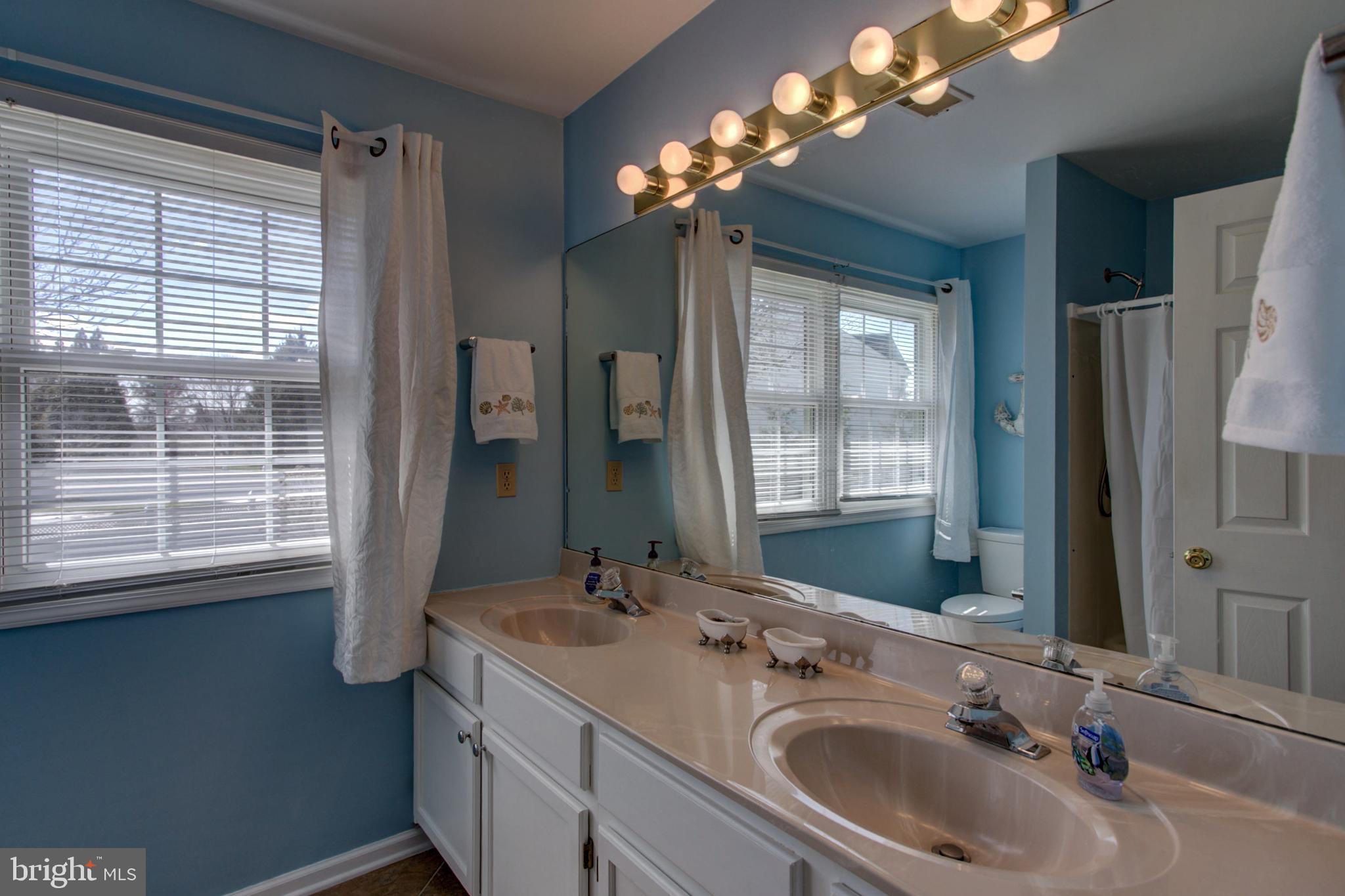 CROSS CREEK - Residential