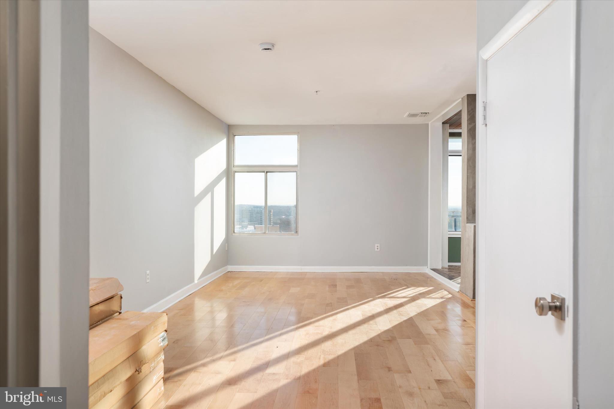 TOWSON - Residential