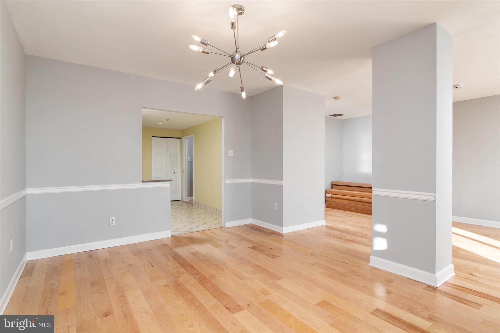 TOWSON - Residential