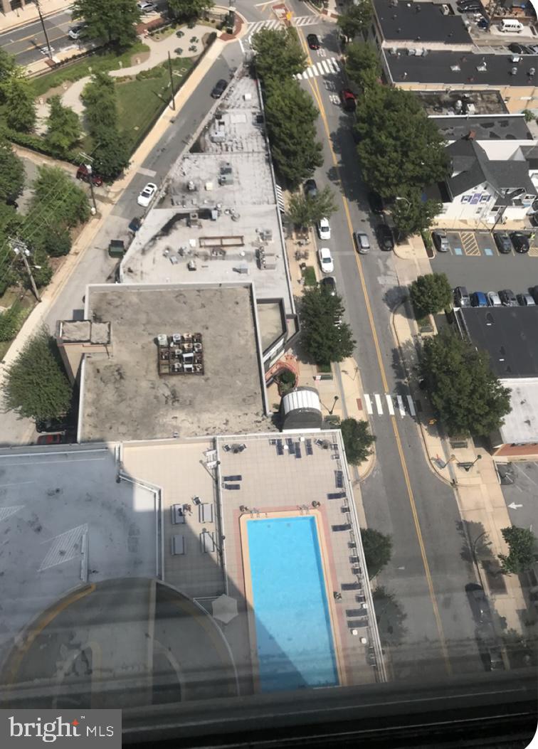 TOWSON - Residential