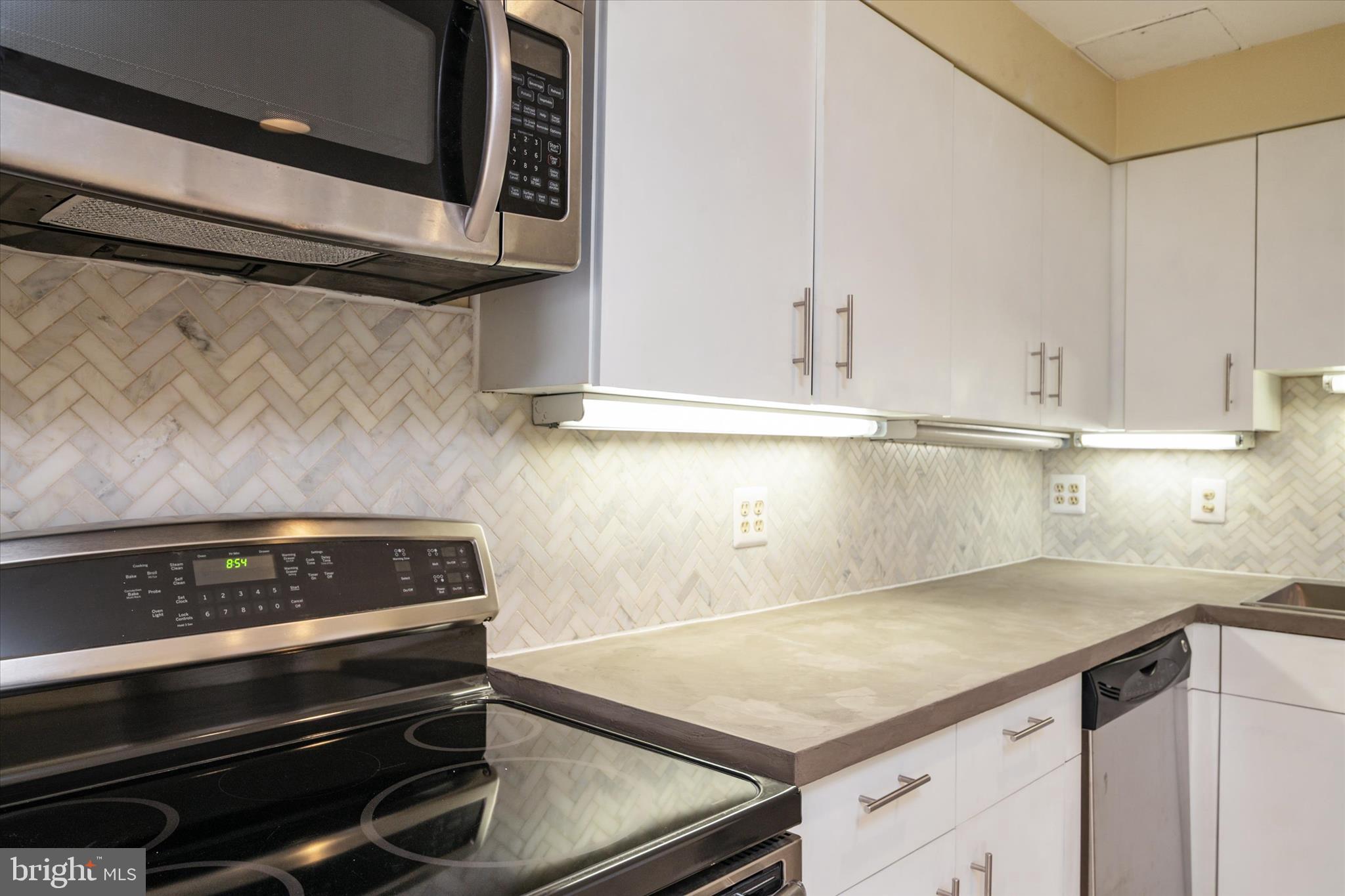 TOWSON - Residential