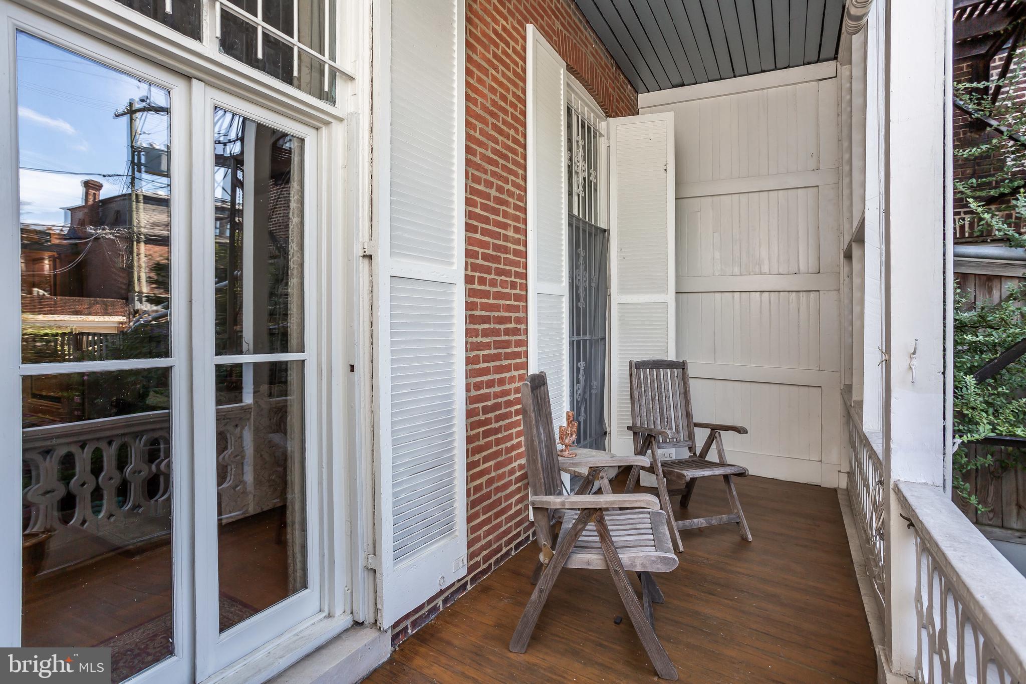 BOLTON HILL HISTORIC DISTRICT - Residential Income