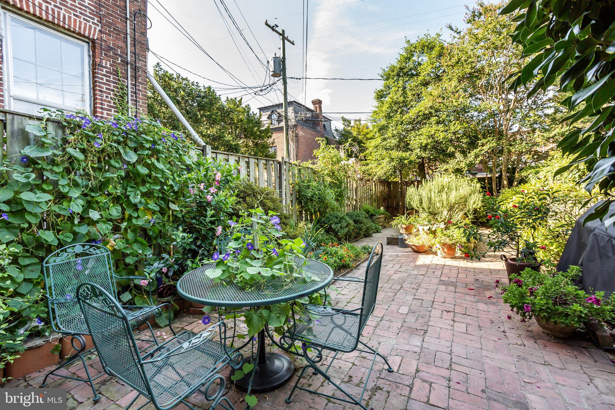 BOLTON HILL HISTORIC DISTRICT - Residential Income