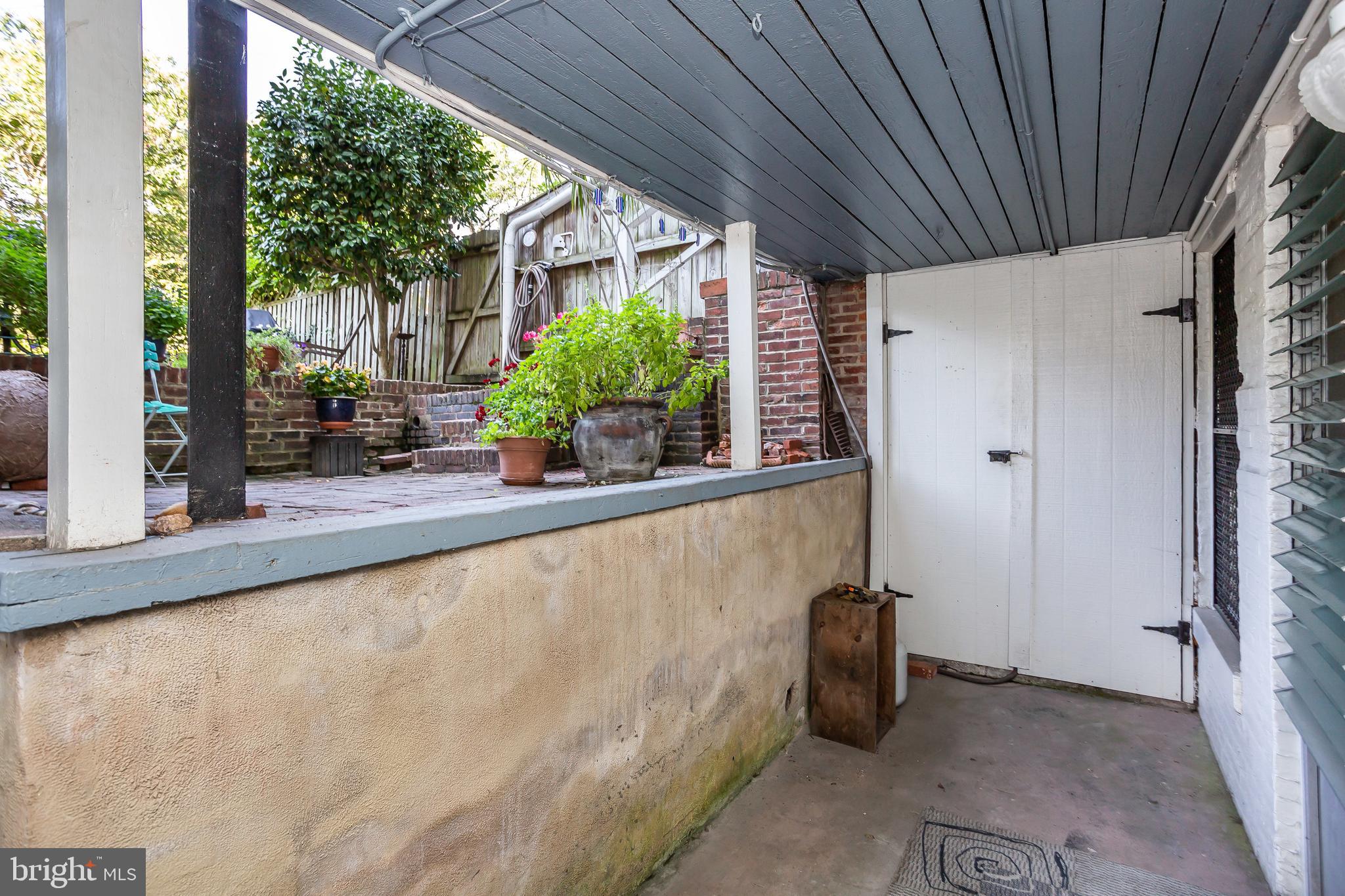 BOLTON HILL HISTORIC DISTRICT - Residential Income