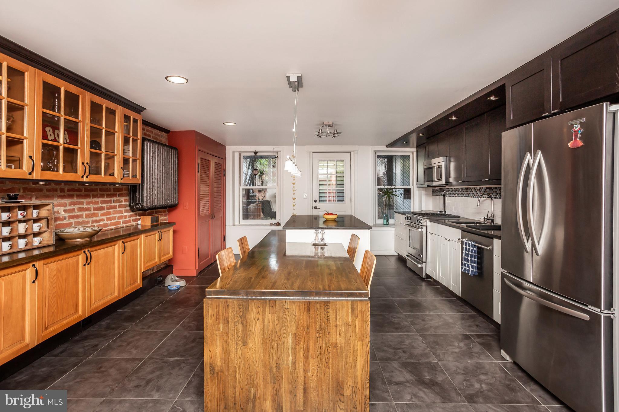 BOLTON HILL HISTORIC DISTRICT - Residential Income