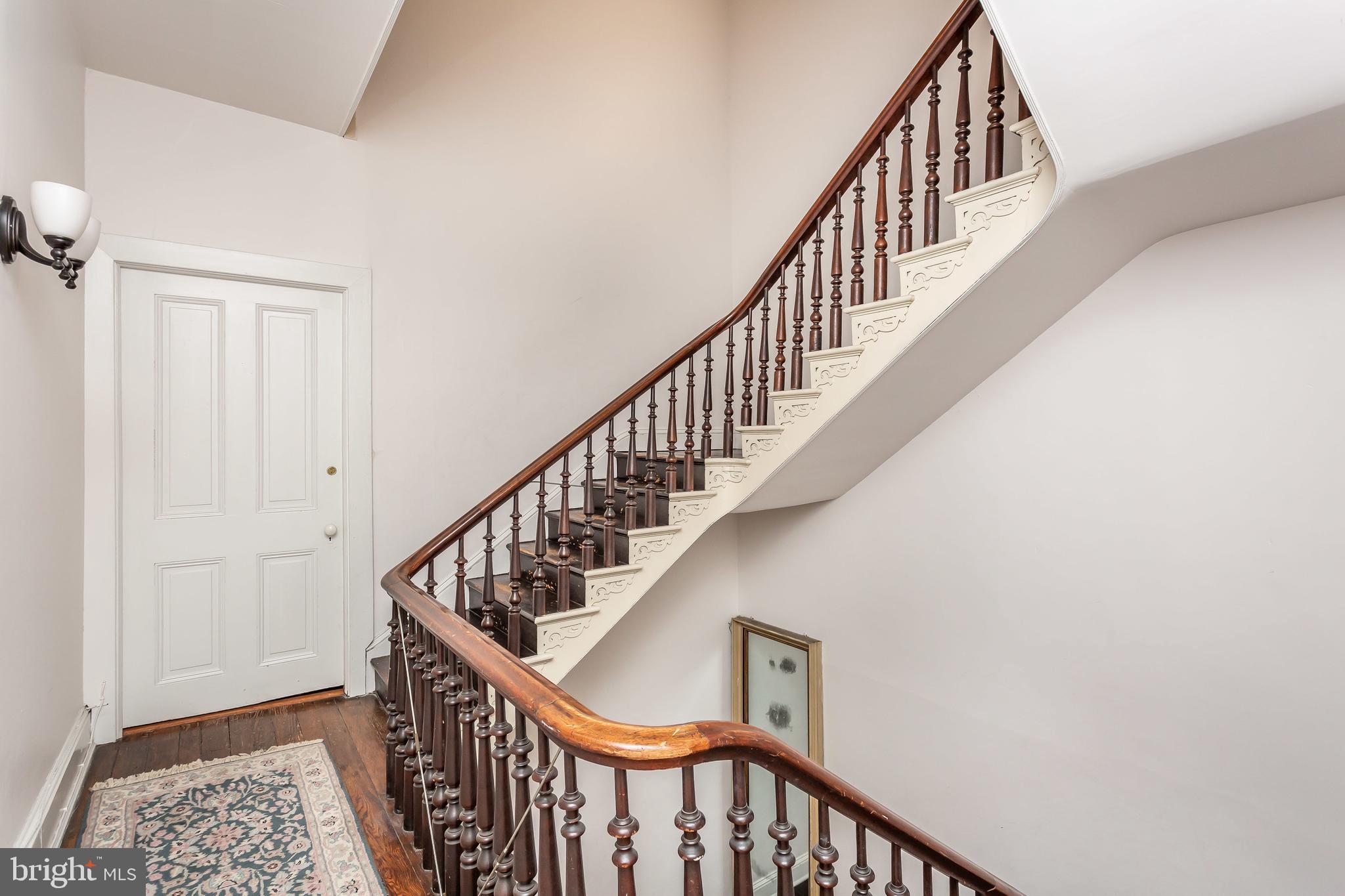 BOLTON HILL HISTORIC DISTRICT - Residential Income