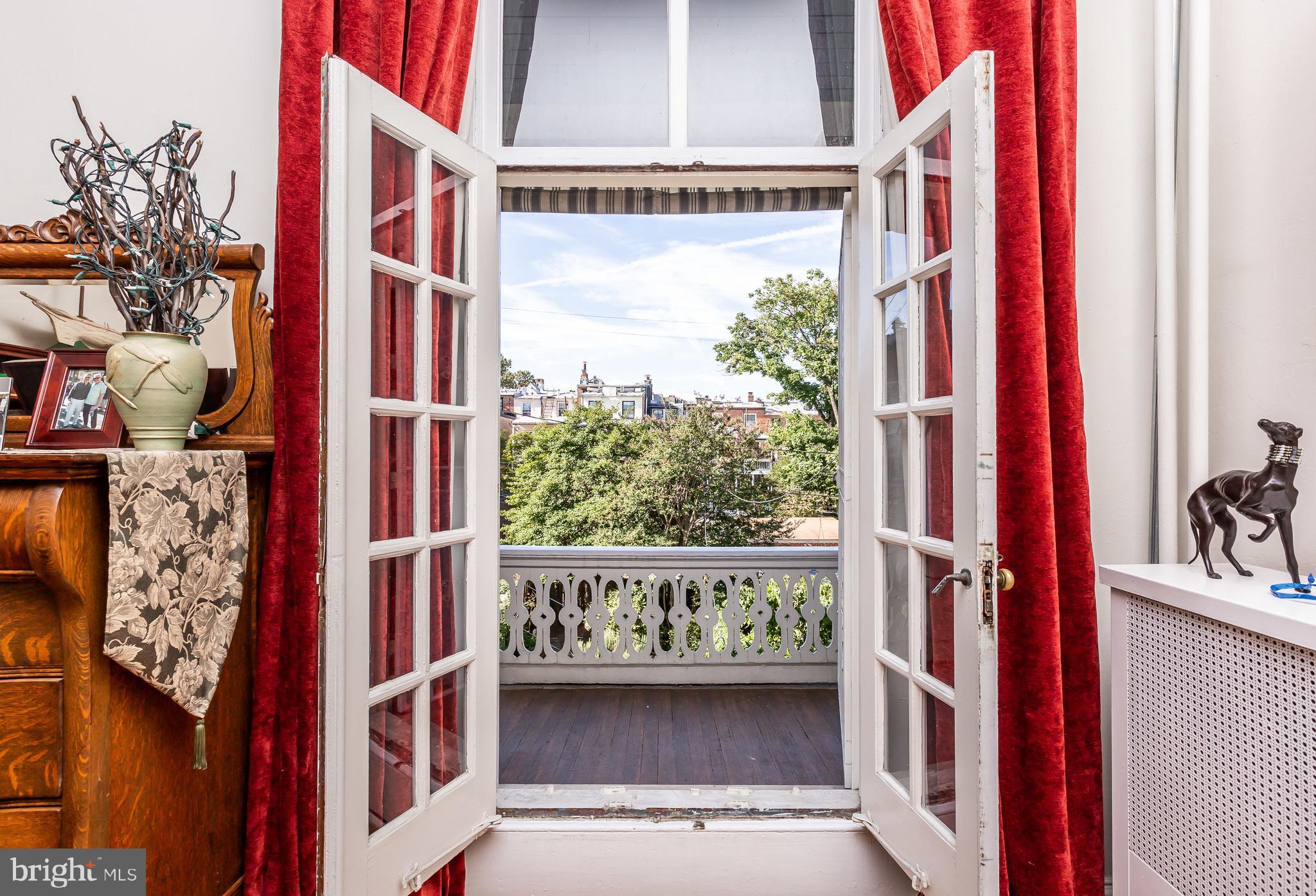 BOLTON HILL HISTORIC DISTRICT - Residential Income