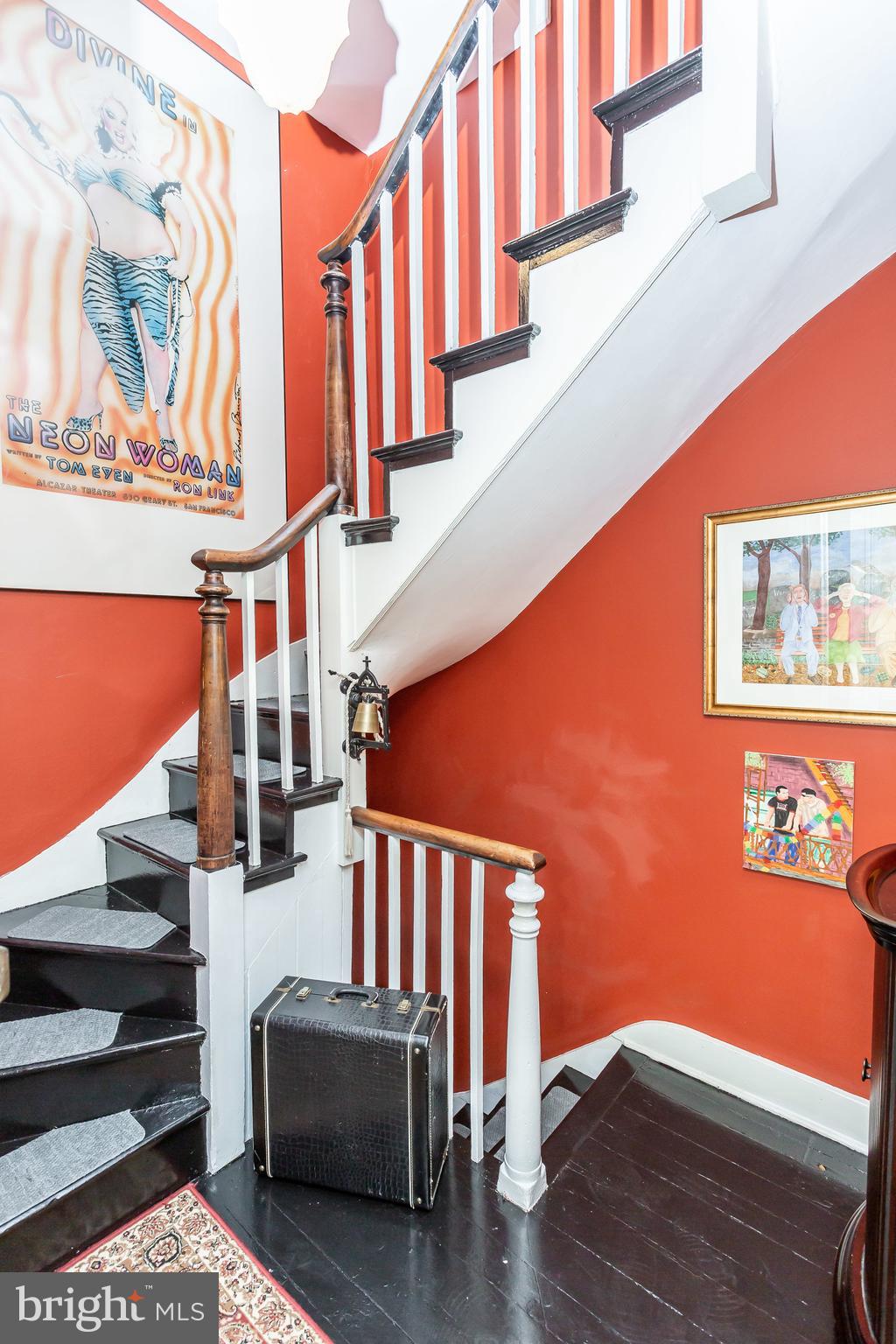 BOLTON HILL HISTORIC DISTRICT - Residential Income