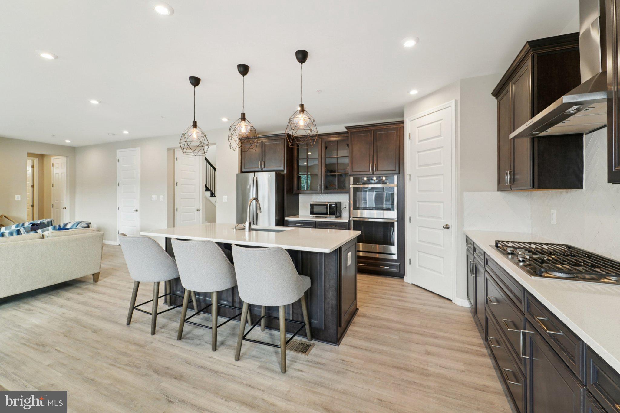 WALNUT RESERVE - Residential