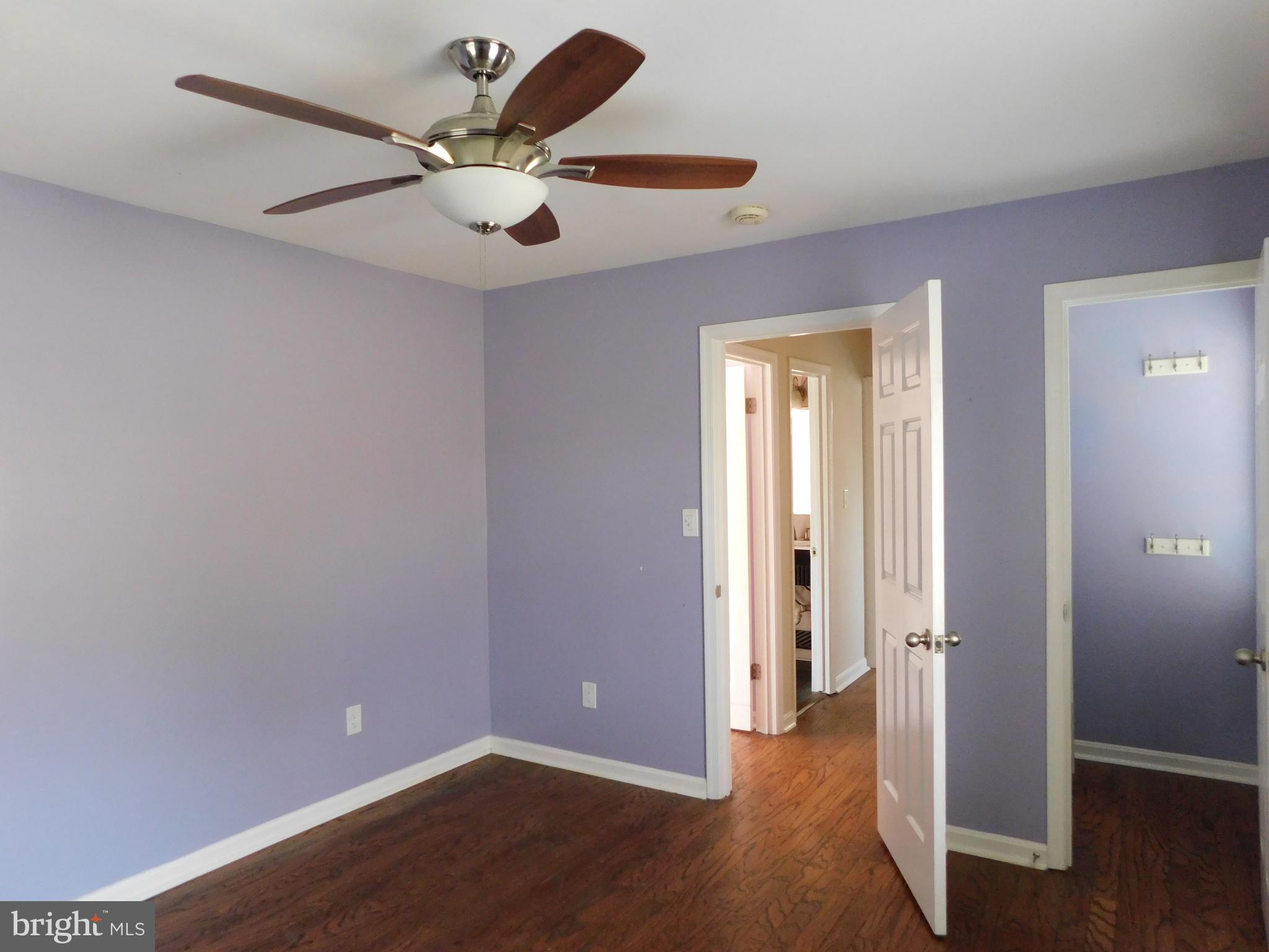 ANNANDALE ACRES - Residential Lease
