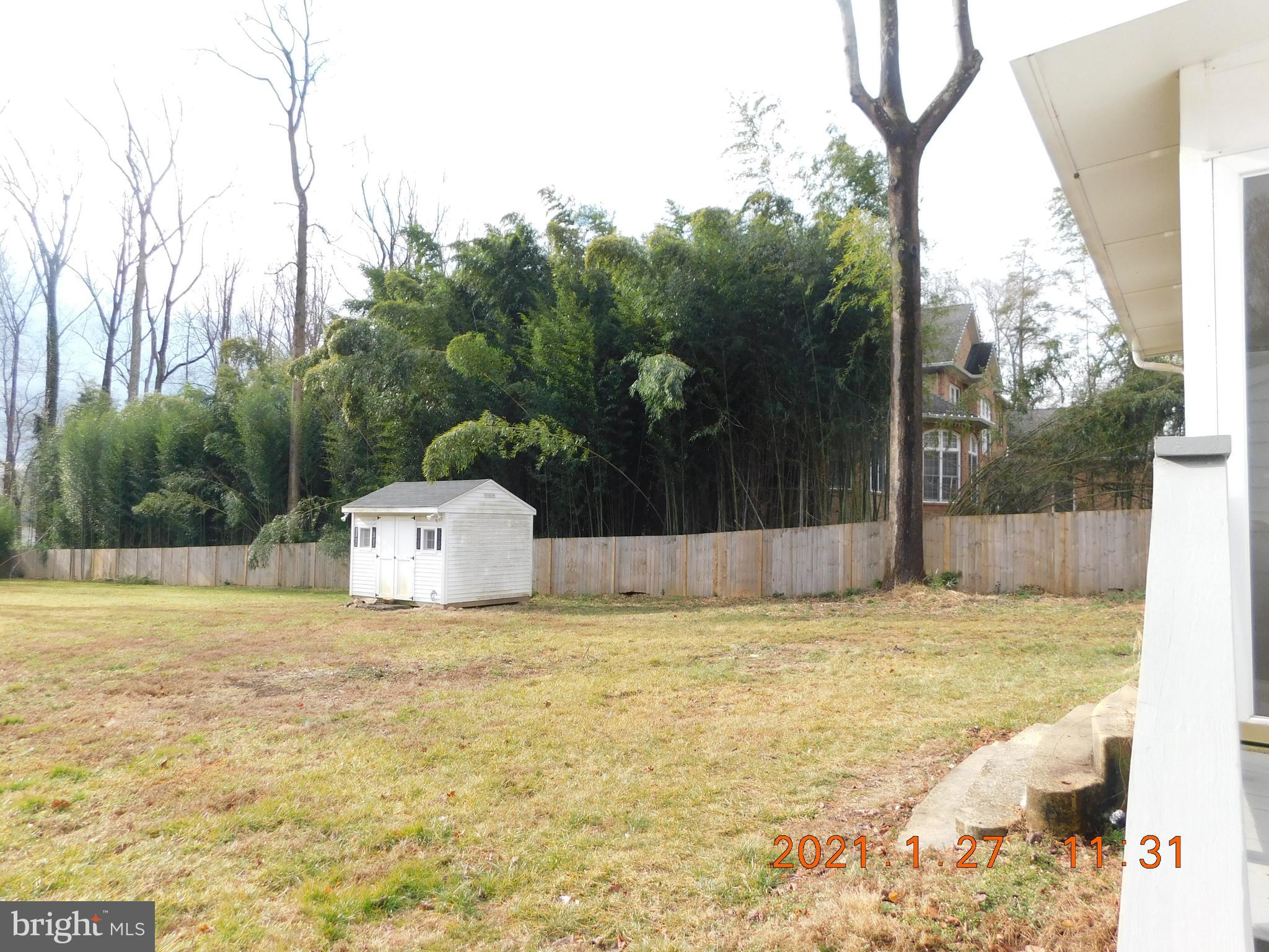 ANNANDALE ACRES - Residential Lease