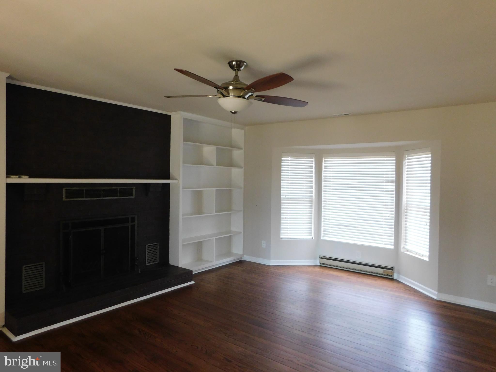 ANNANDALE ACRES - Residential Lease