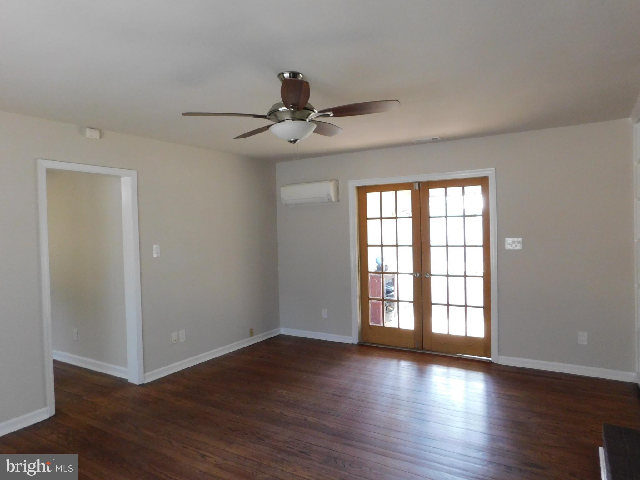 ANNANDALE ACRES - Residential Lease