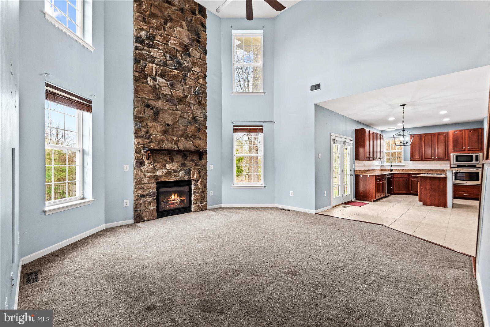 FERRY DOCK CROSSING - Residential