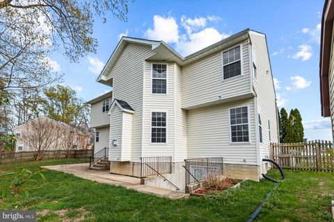 Tiny photo for 17141 Leeward Court, KING GEORGE, VA 22485 (MLS # VAKG2007858)