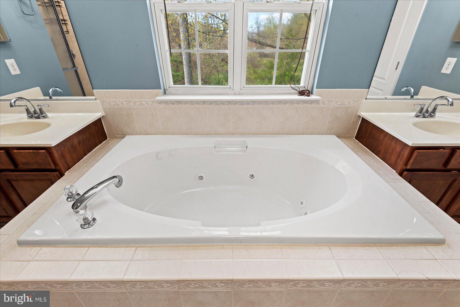 FERRY DOCK CROSSING - Residential