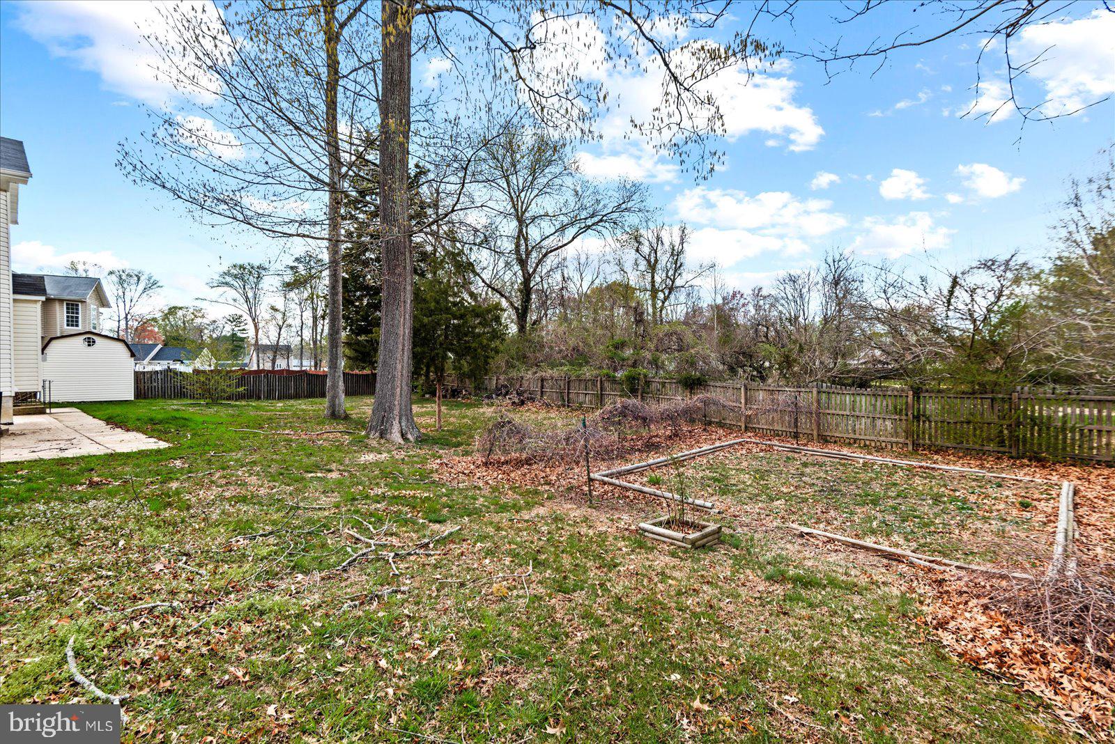 FERRY DOCK CROSSING - Residential